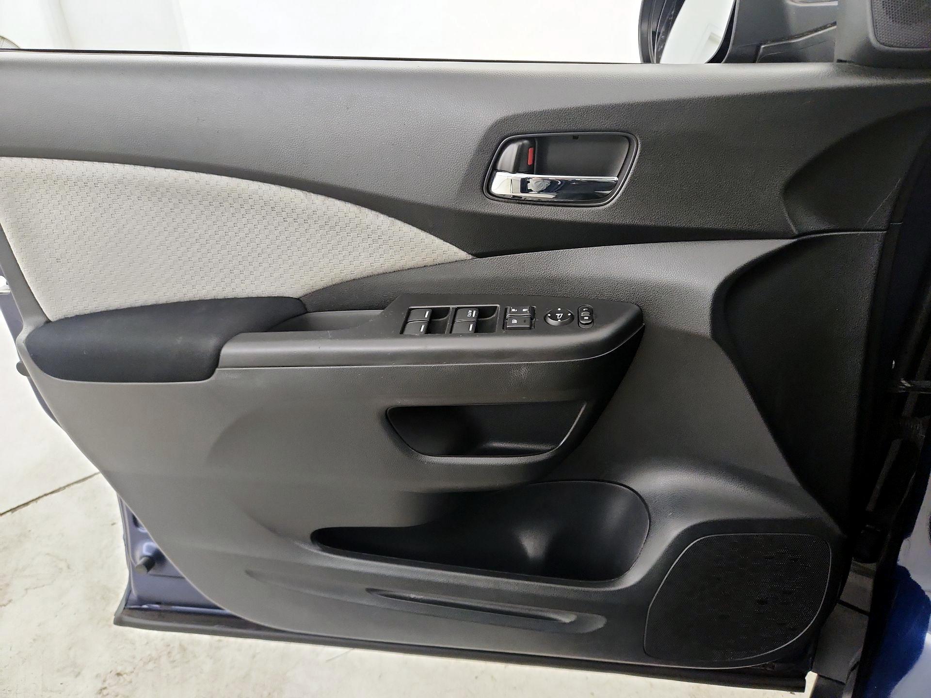 Thumbnail: 2016 Honda CR-V - 12