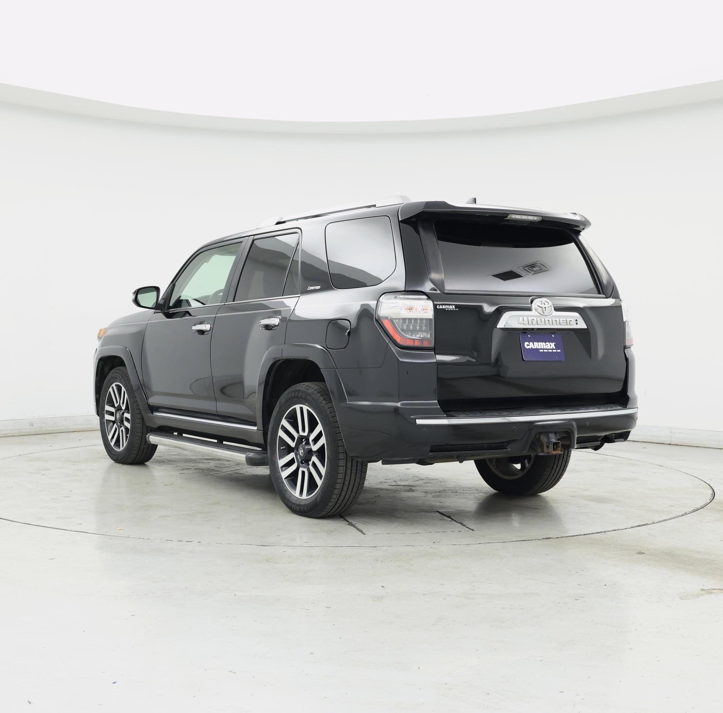 Thumbnail: 2017 Toyota 4Runner - 2