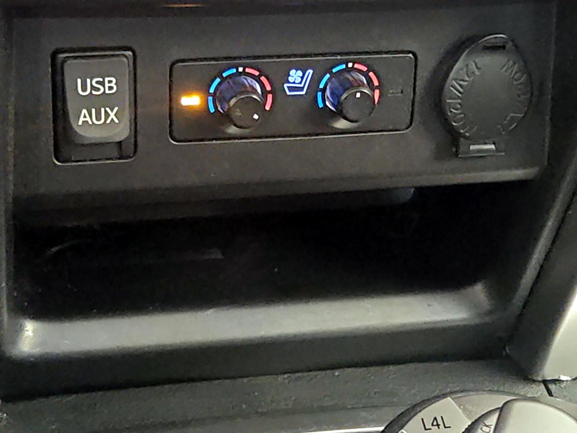 Thumbnail: 2017 Toyota 4Runner - 19