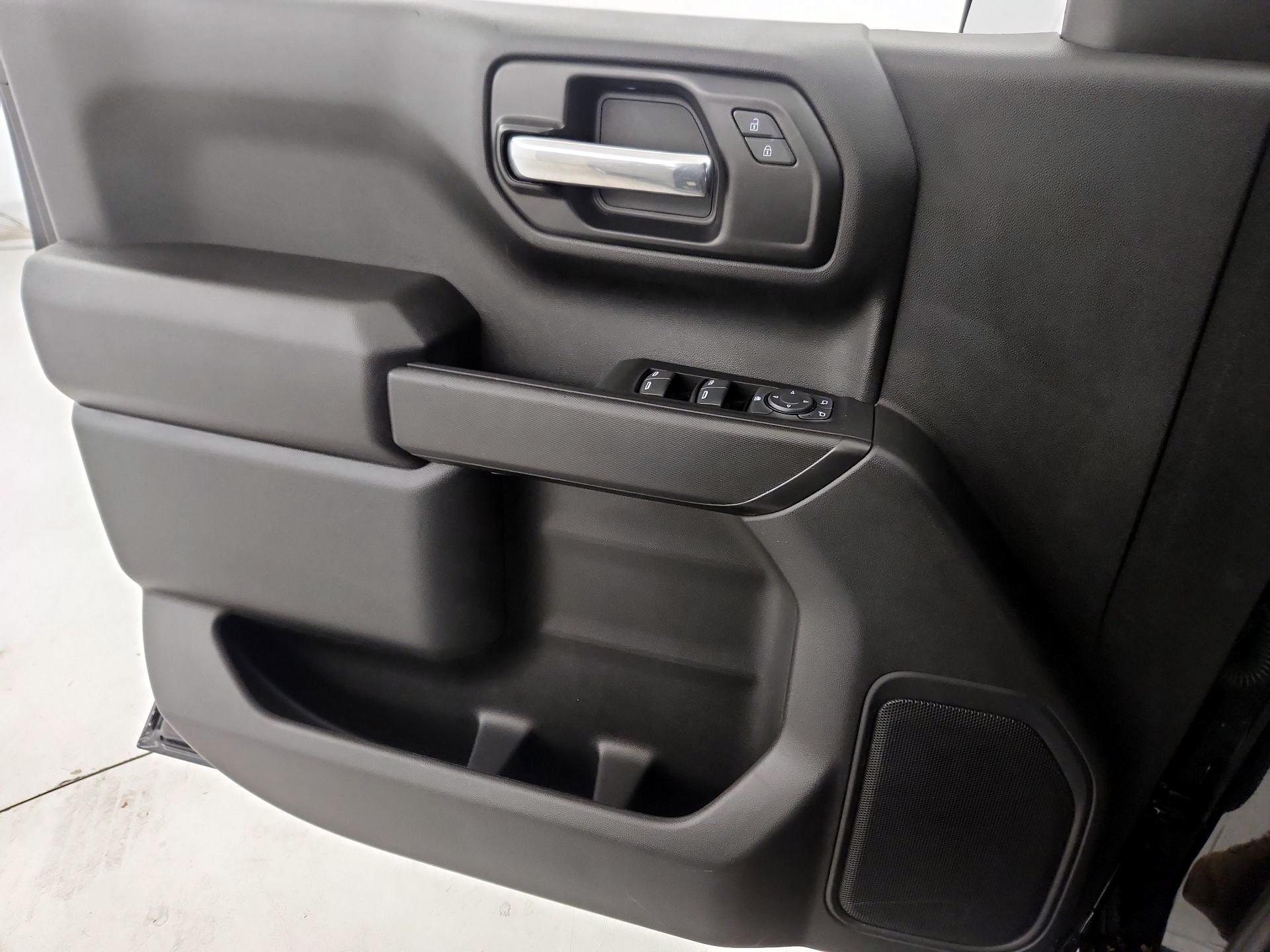 Thumbnail: 2022 Chevrolet Silverado 1500 - 12