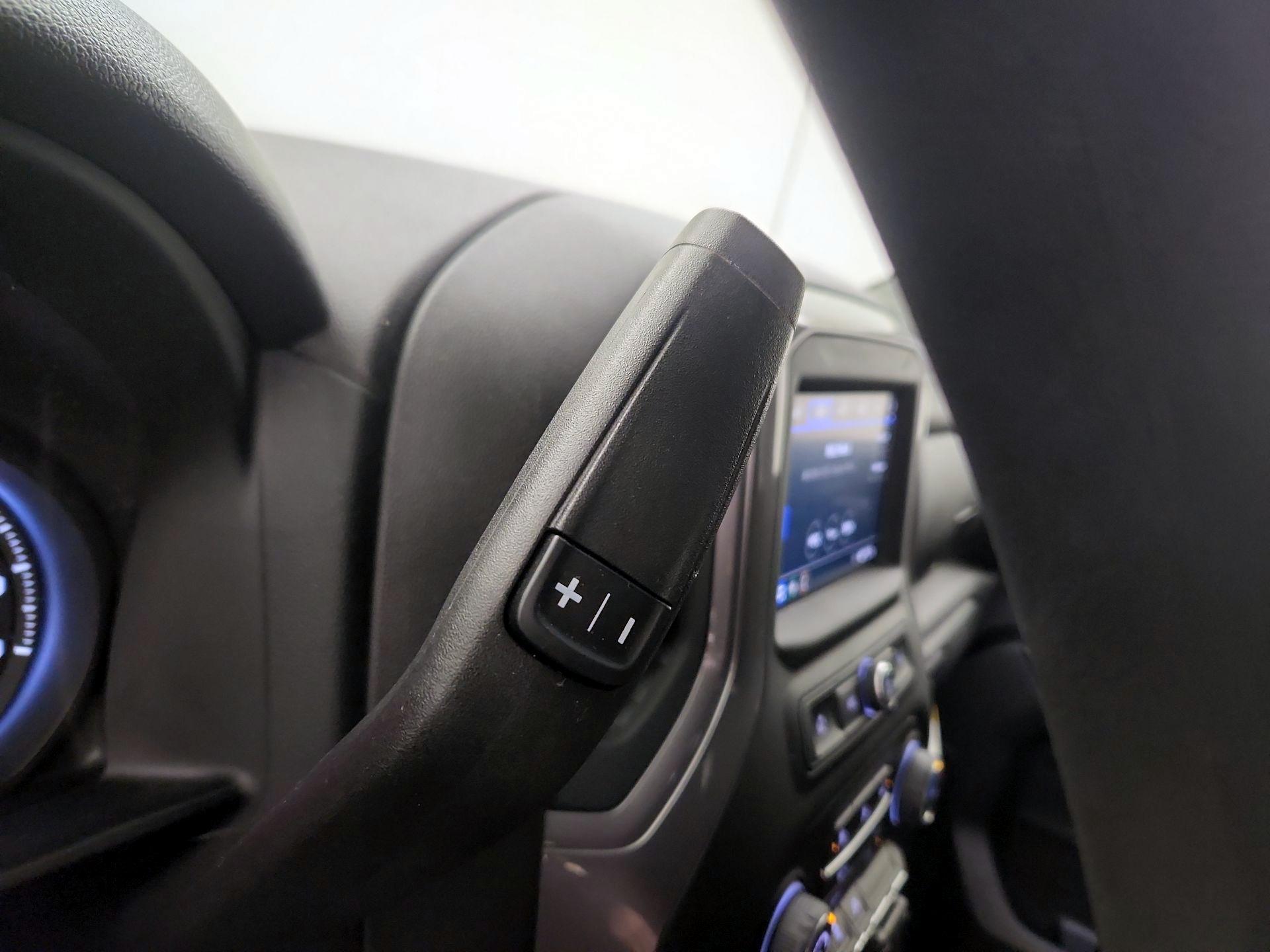 Thumbnail: 2022 Chevrolet Silverado 1500 - 17