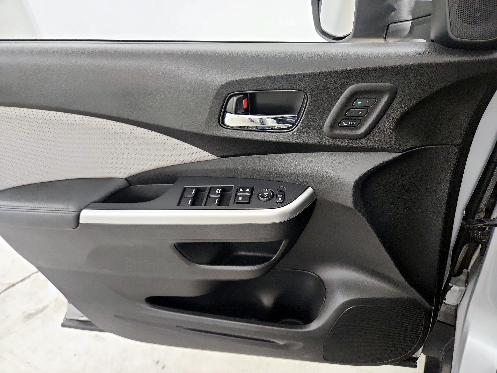 Thumbnail: 2015 Honda CR-V - 12