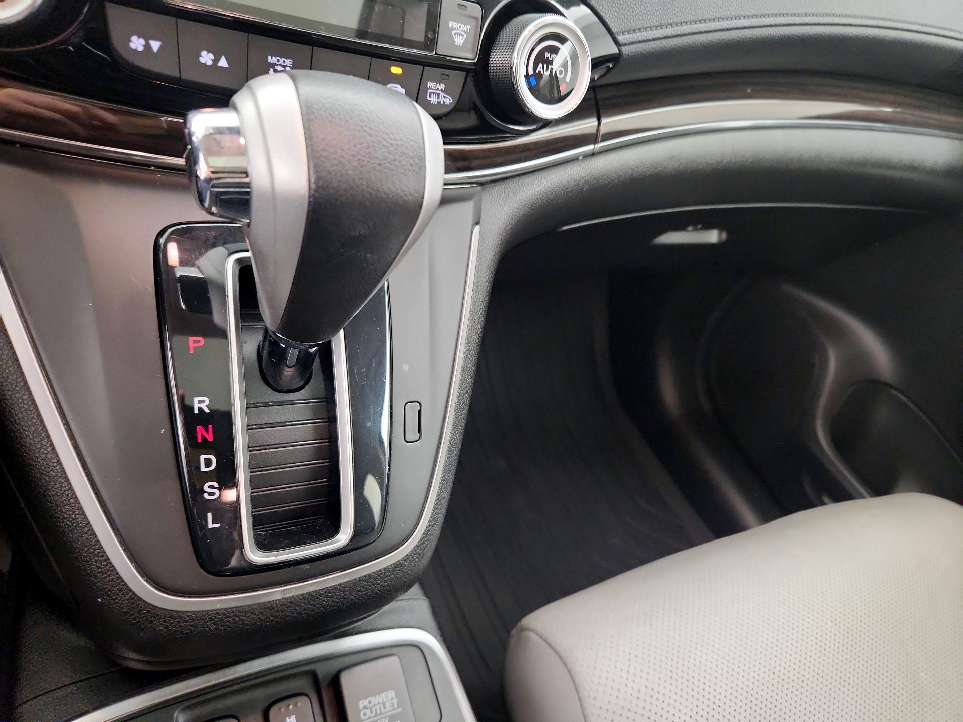 Thumbnail: 2015 Honda CR-V - 18