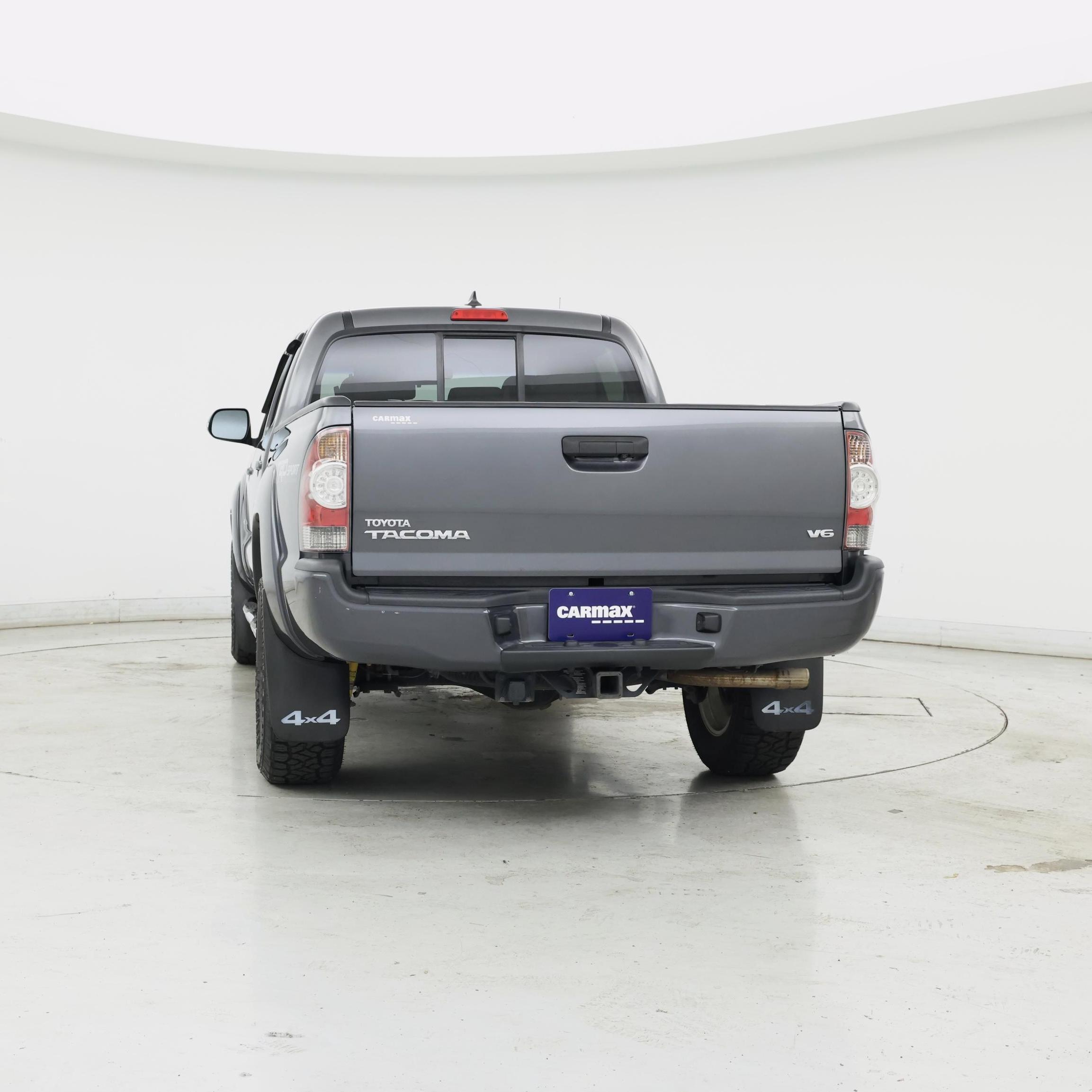 Thumbnail: 2015 Toyota Tacoma - 6