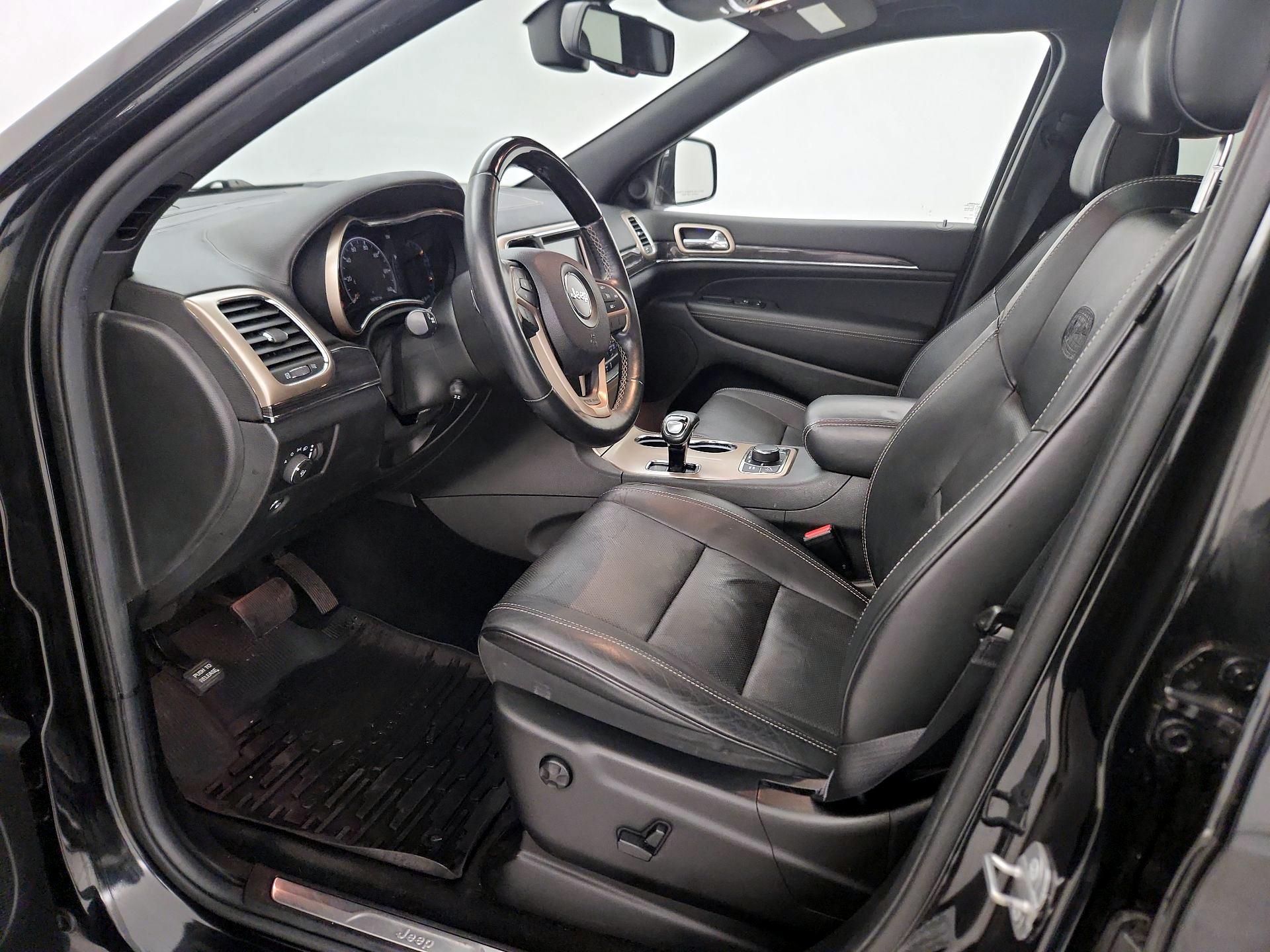 Thumbnail: 2014 Jeep Grand Cherokee - 11