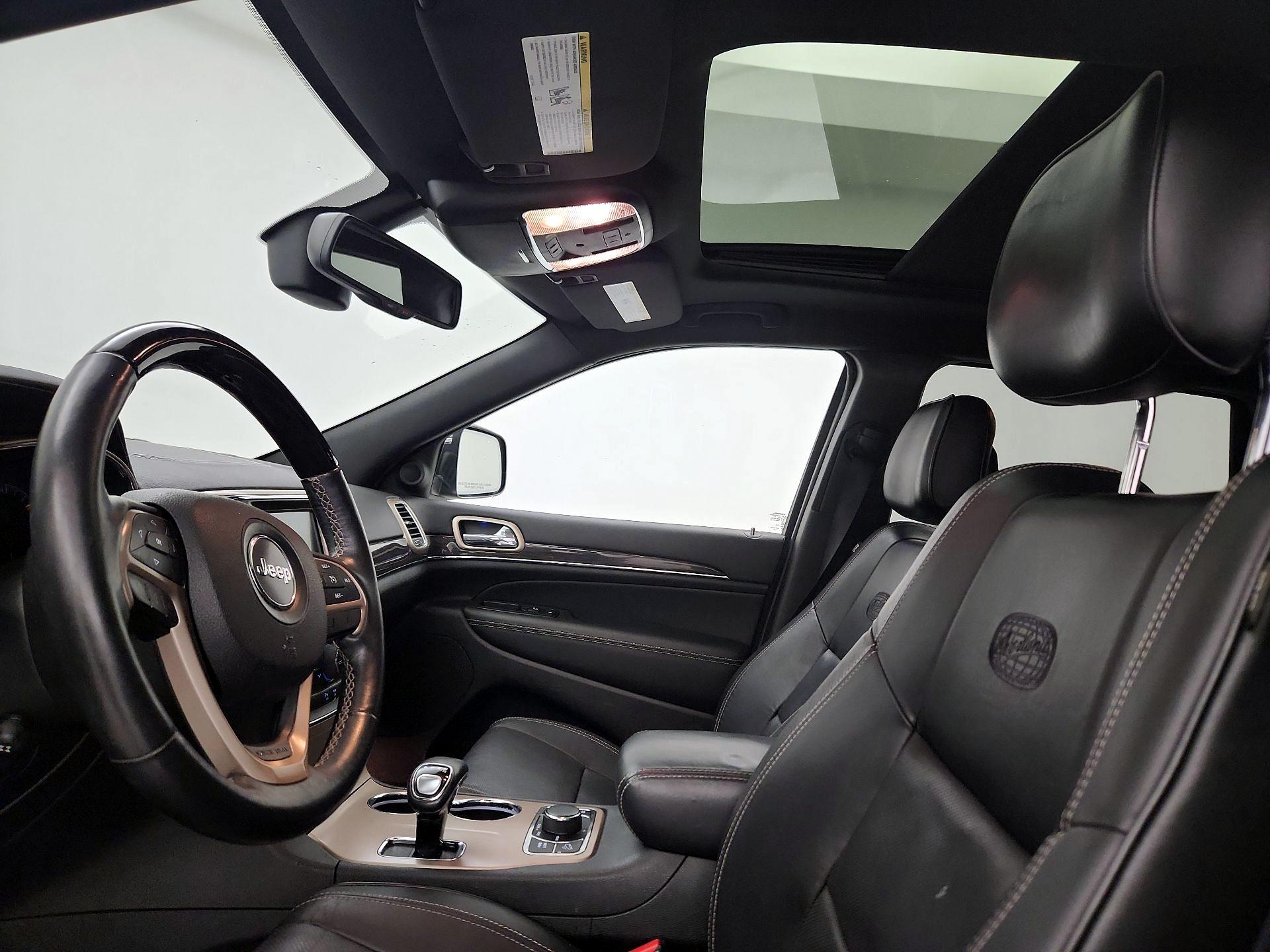 Thumbnail: 2014 Jeep Grand Cherokee - 20