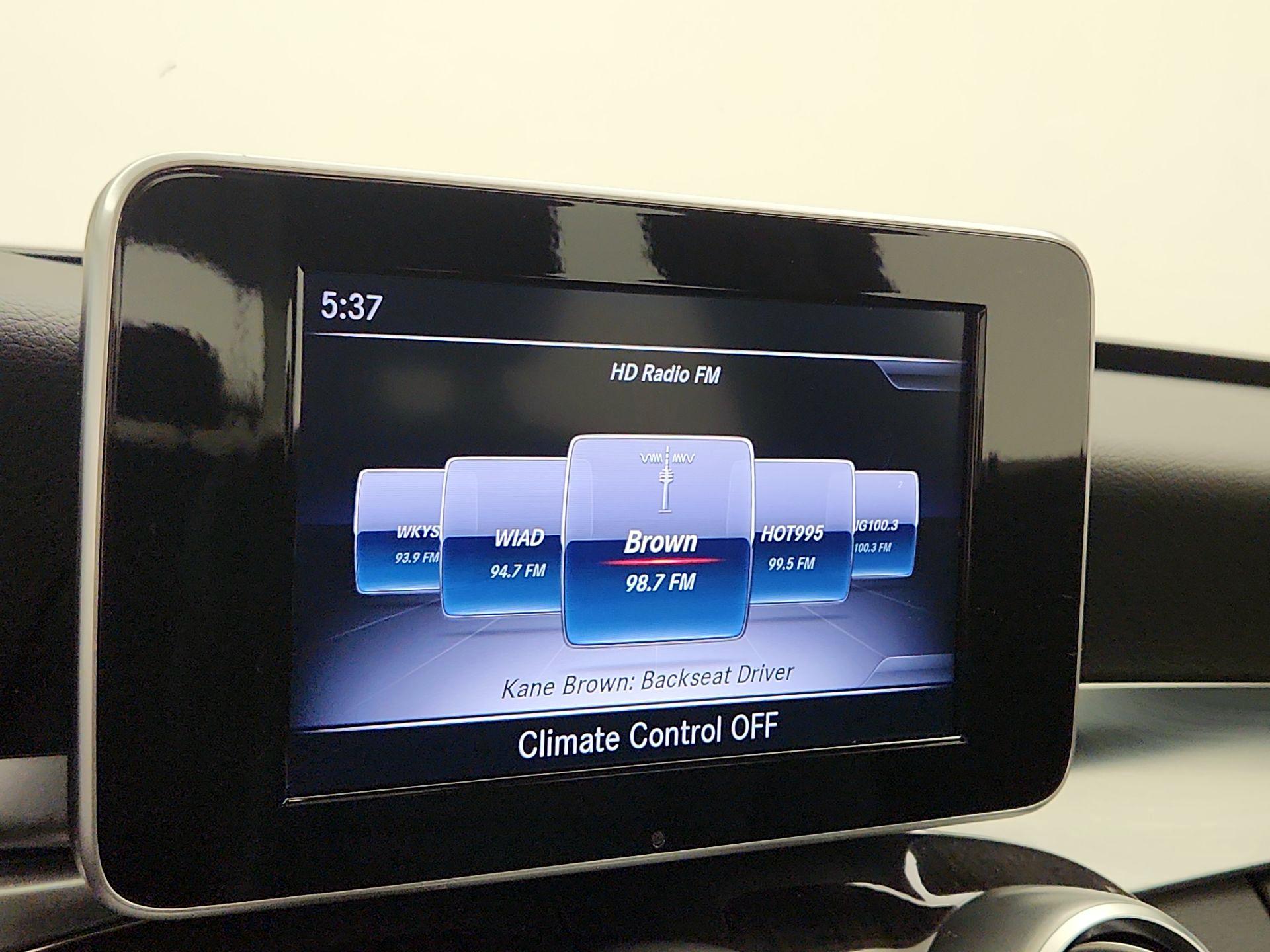 Thumbnail: 2018 Mercedes-Benz C-Class - 15