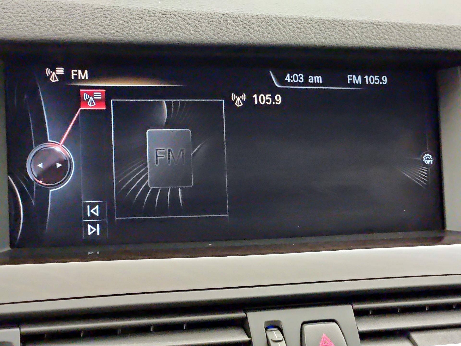 Thumbnail: 2016 BMW 5 Series - 16