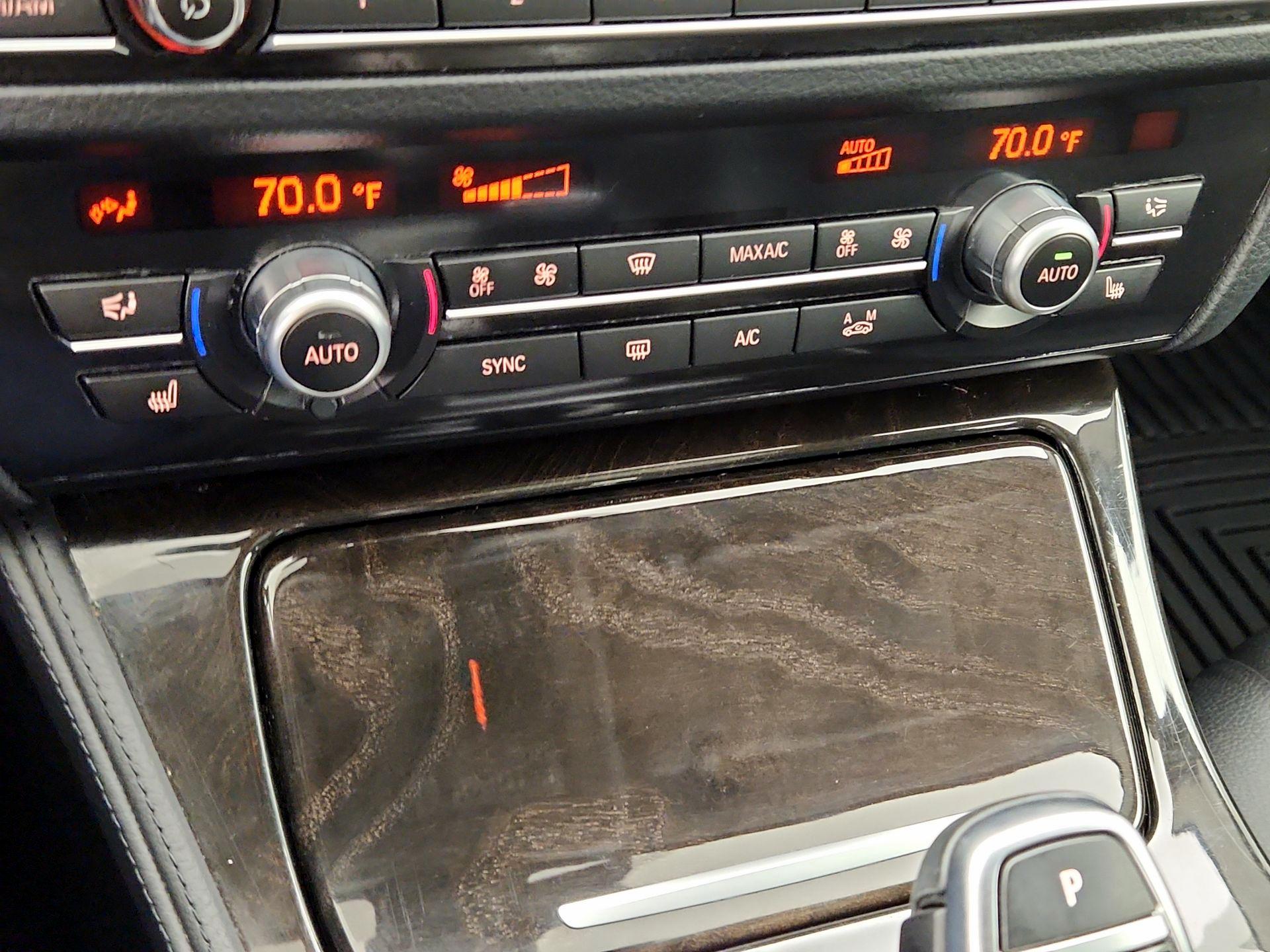 Thumbnail: 2016 BMW 5 Series - 17