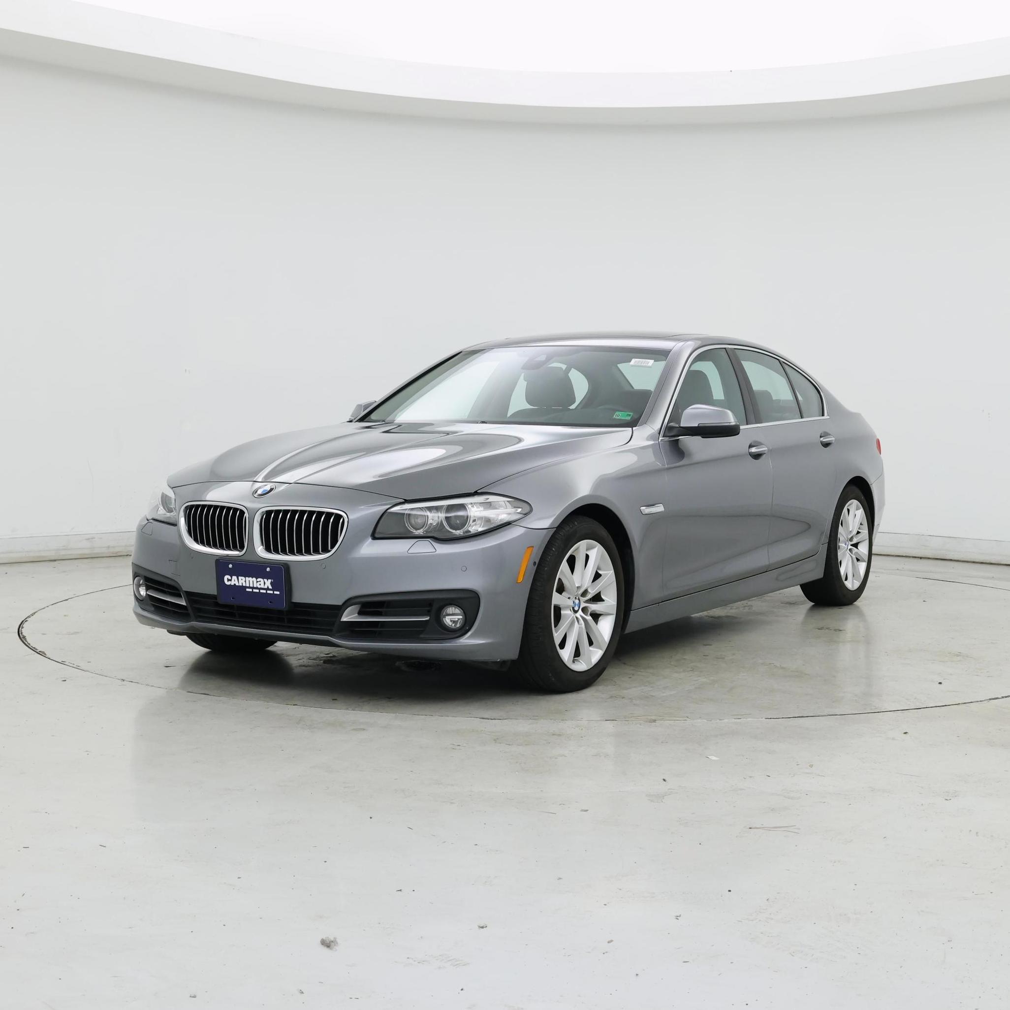 Thumbnail: 2016 BMW 5 Series - 4