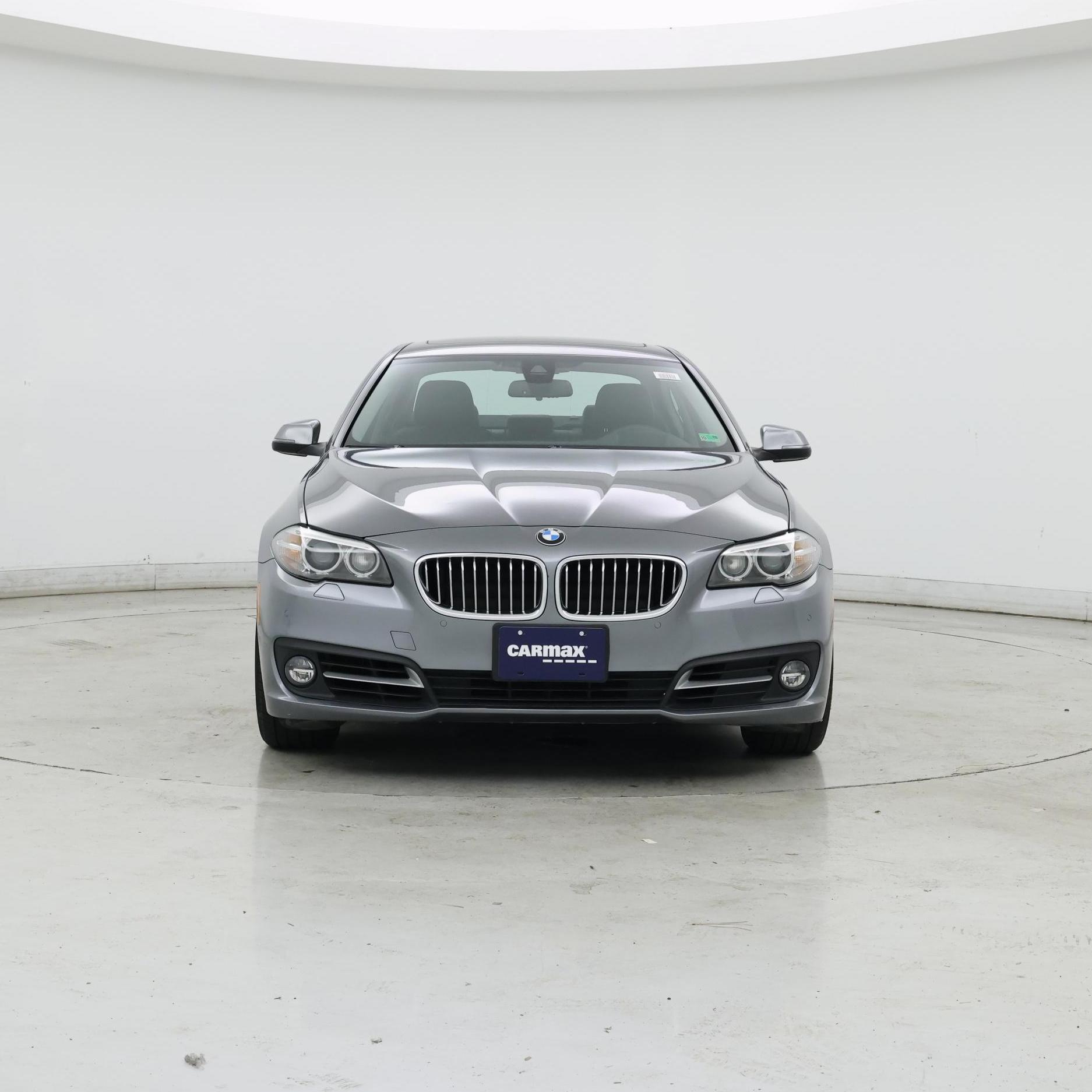 Thumbnail: 2016 BMW 5 Series - 5