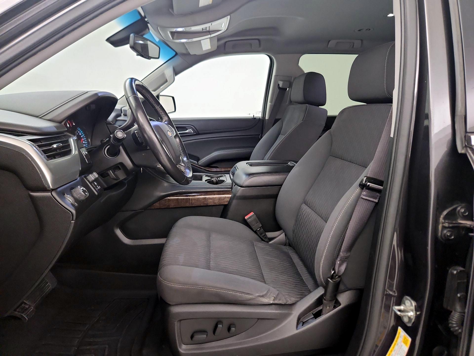 Thumbnail: 2017 Chevrolet Tahoe - 11