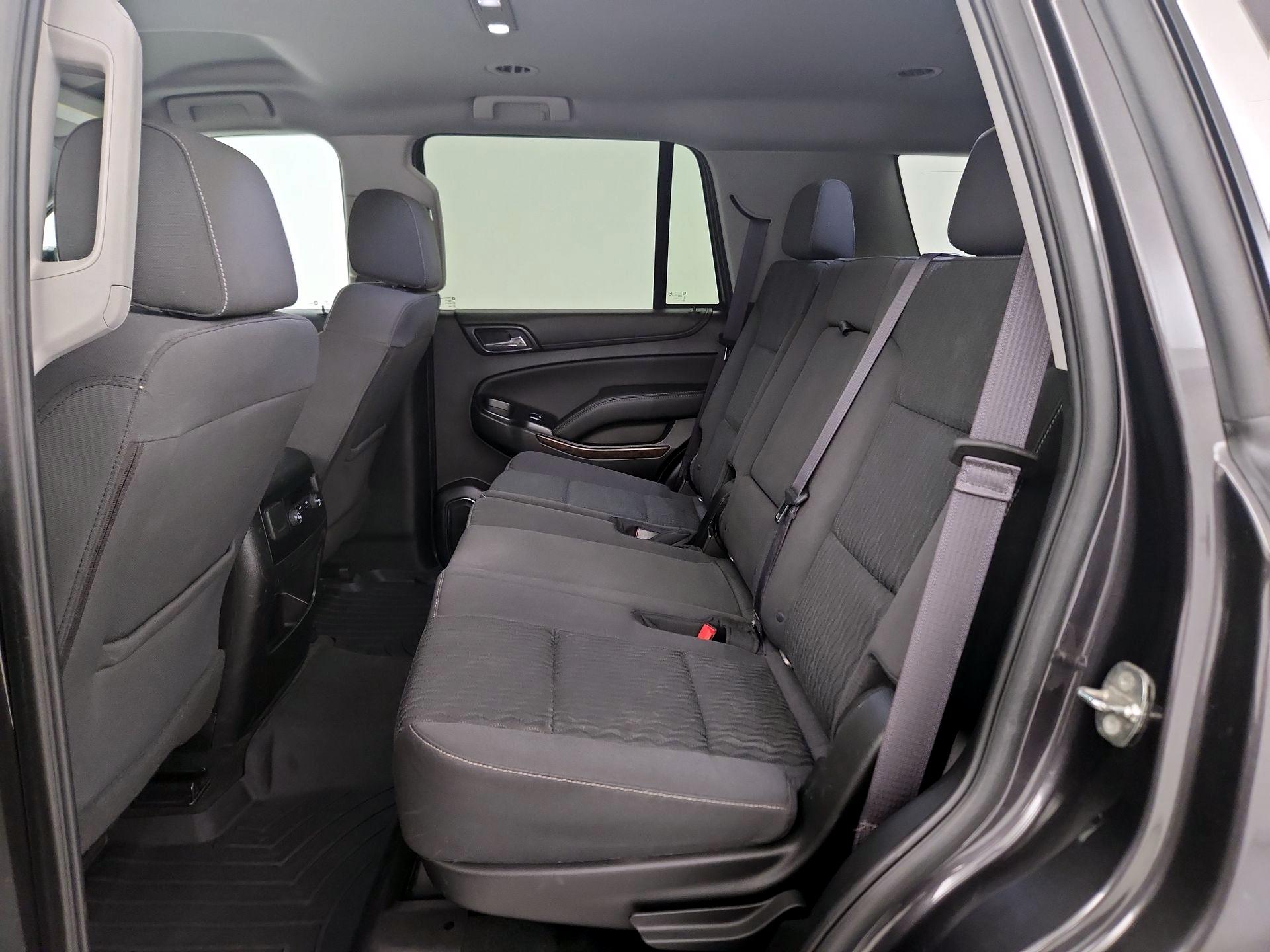 Thumbnail: 2017 Chevrolet Tahoe - 19