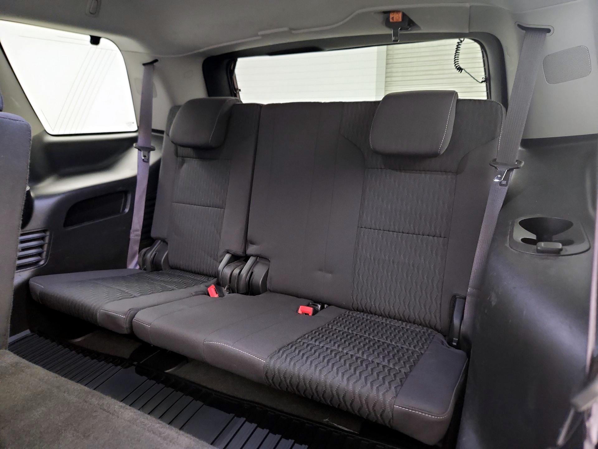 Thumbnail: 2017 Chevrolet Tahoe - 20