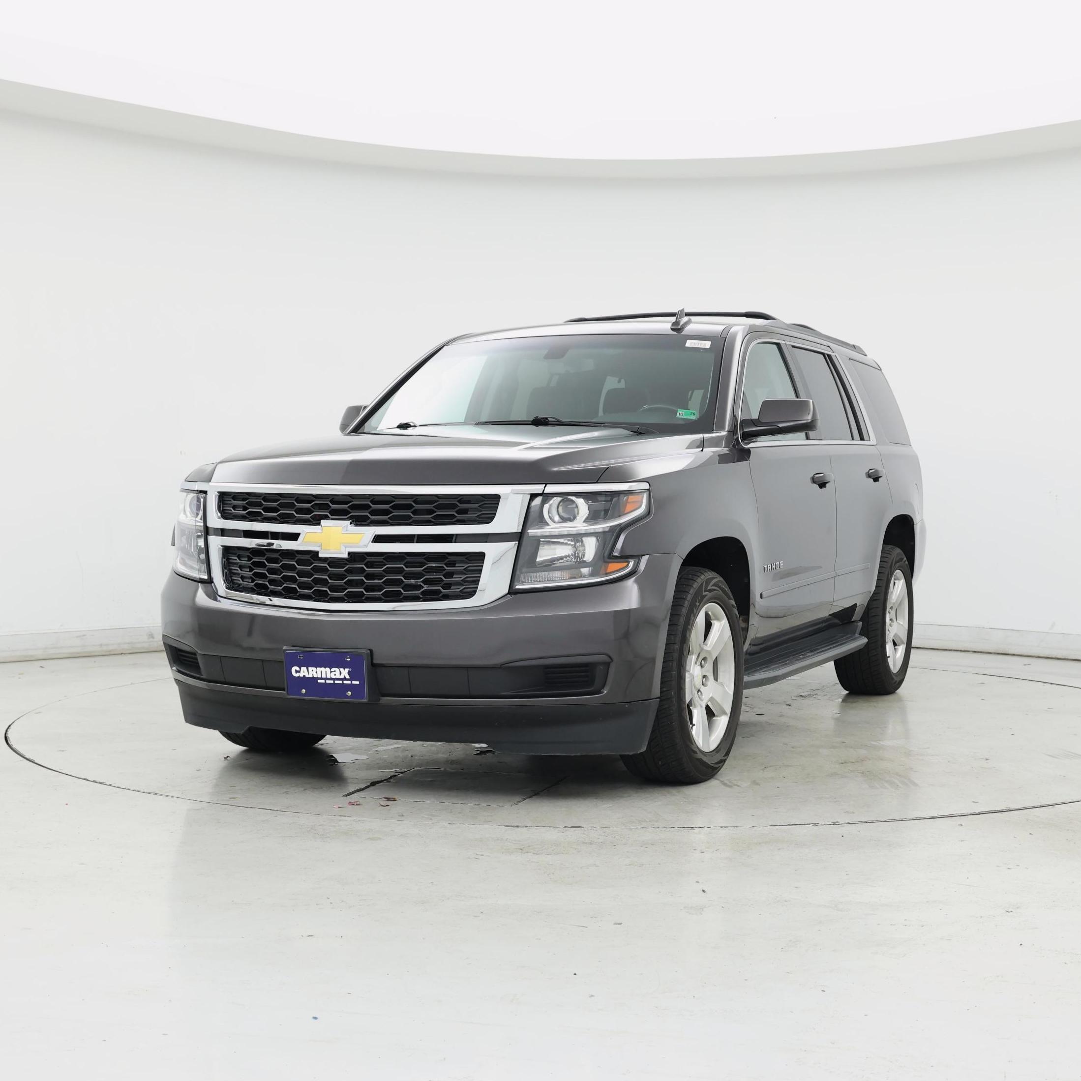 Thumbnail: 2017 Chevrolet Tahoe - 4