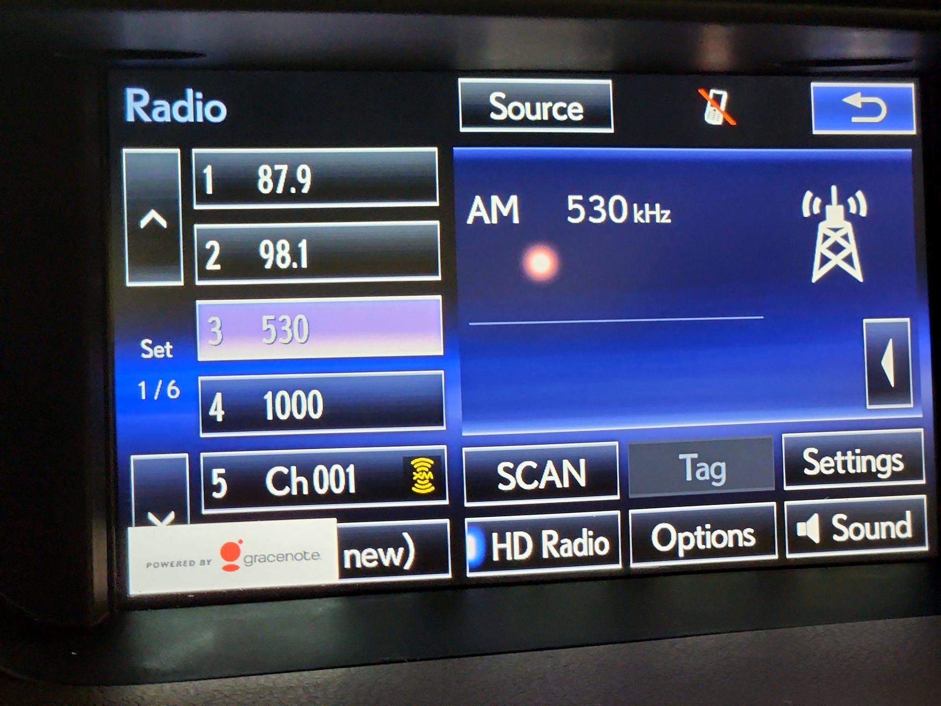 Thumbnail: 2016 Lexus ES - 16