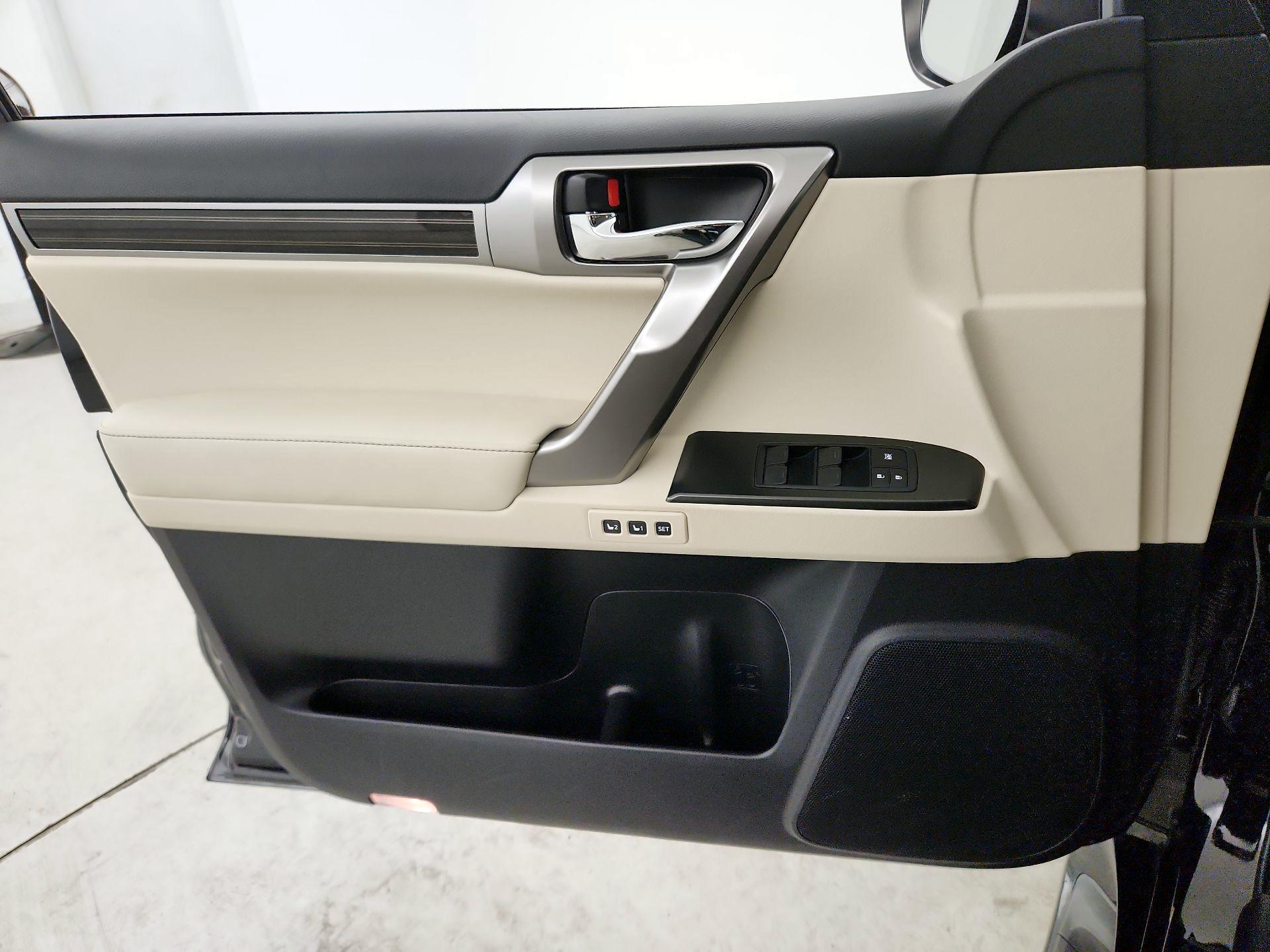 Thumbnail: 2023 Lexus GX - 12