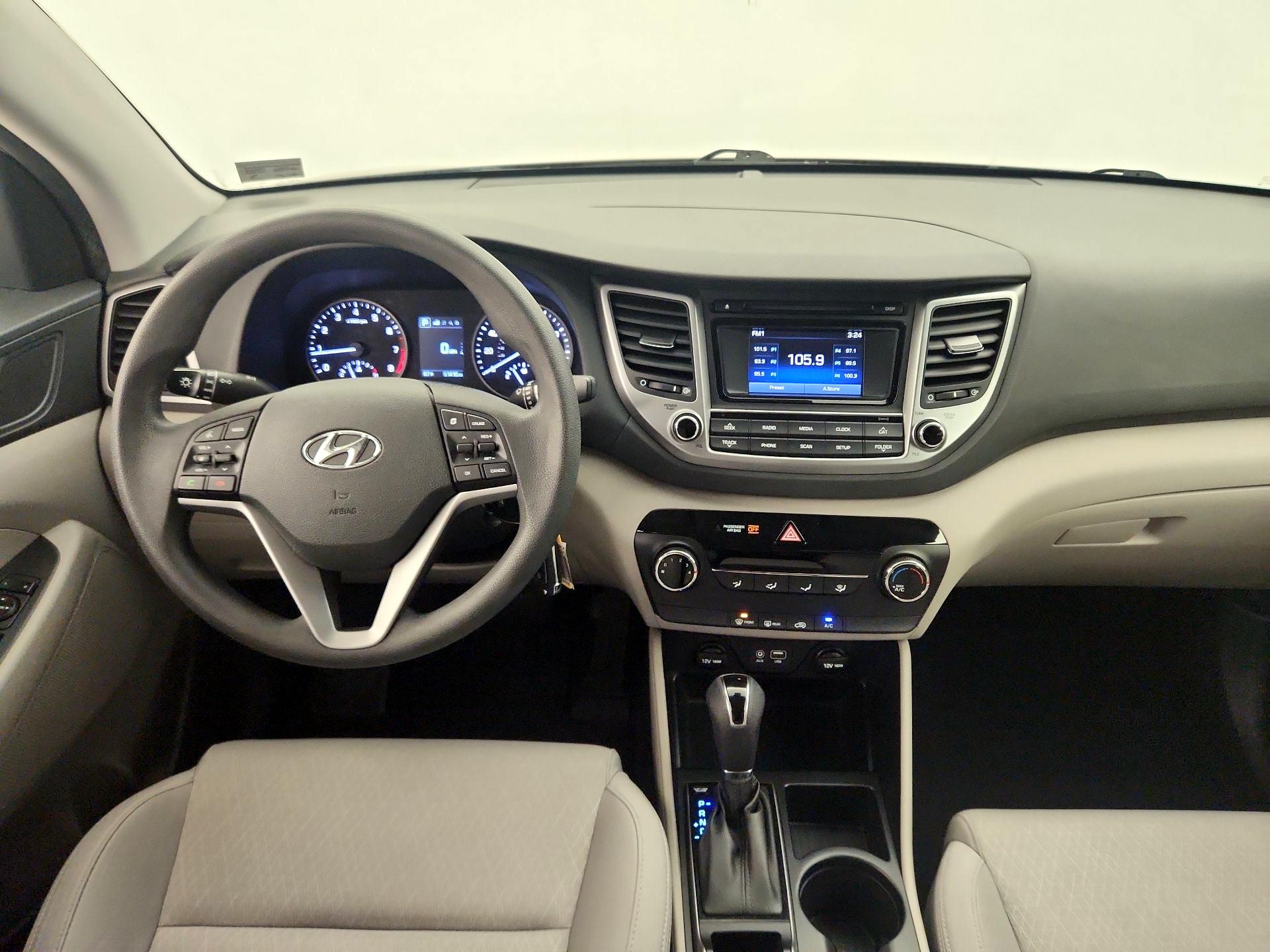 Thumbnail: 2017 Hyundai Tucson - 9