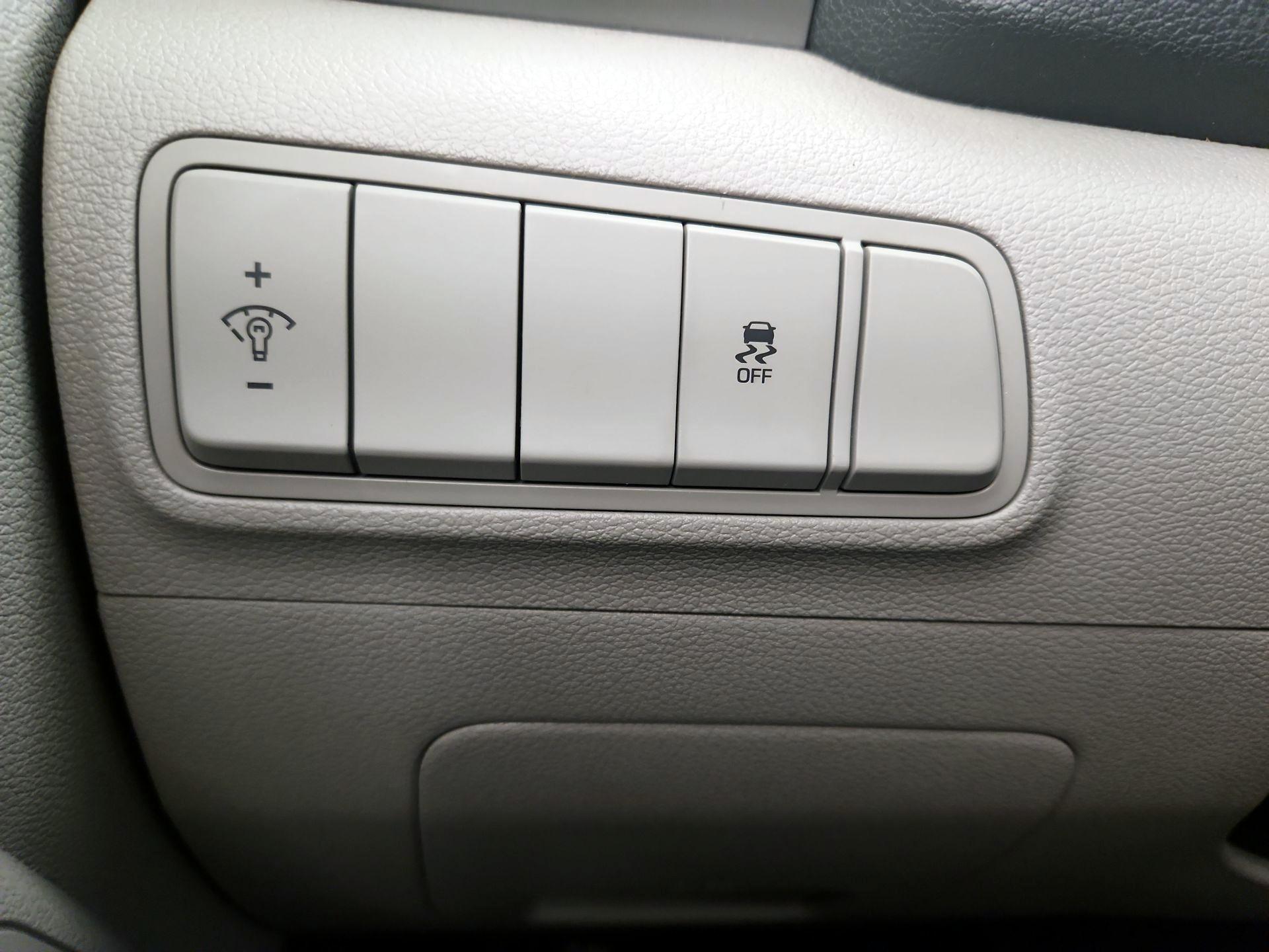 Thumbnail: 2017 Hyundai Tucson - 13