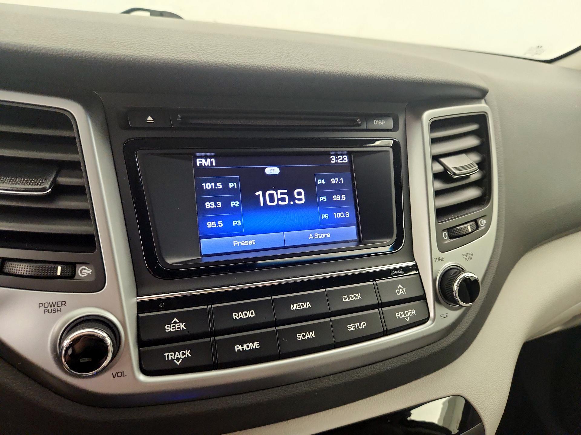 Thumbnail: 2017 Hyundai Tucson - 15