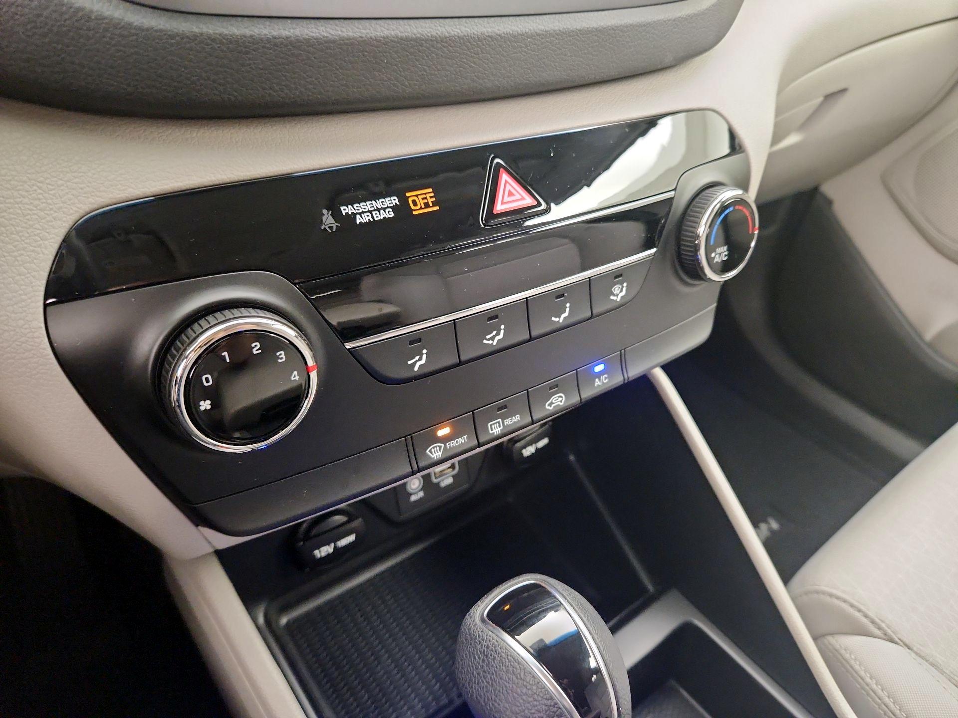 Thumbnail: 2017 Hyundai Tucson - 16