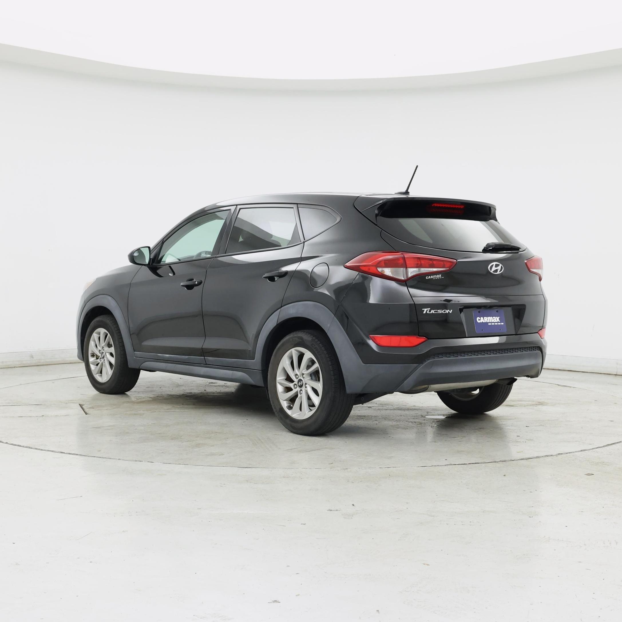 Thumbnail: 2017 Hyundai Tucson - 2