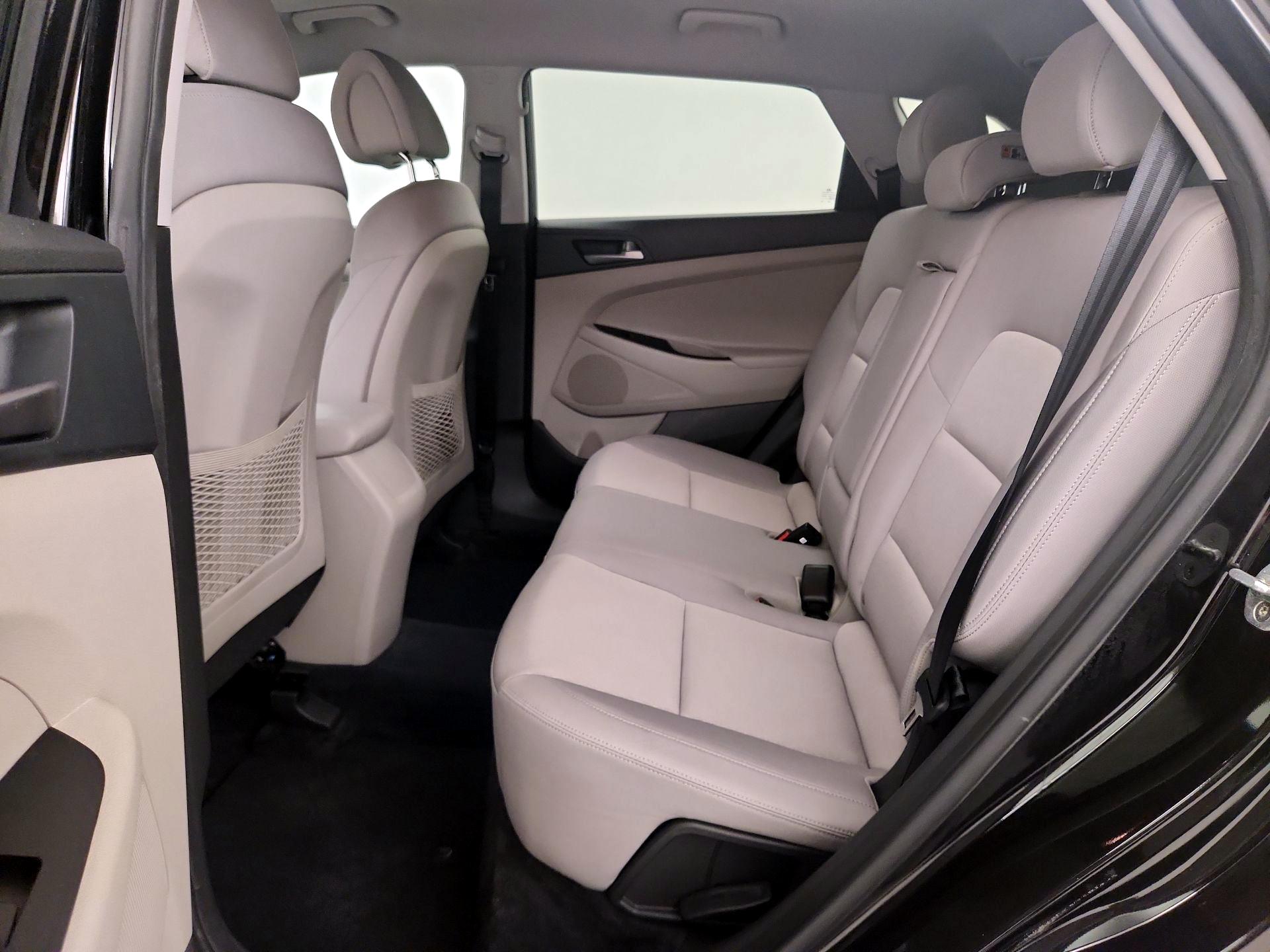 Thumbnail: 2017 Hyundai Tucson - 19