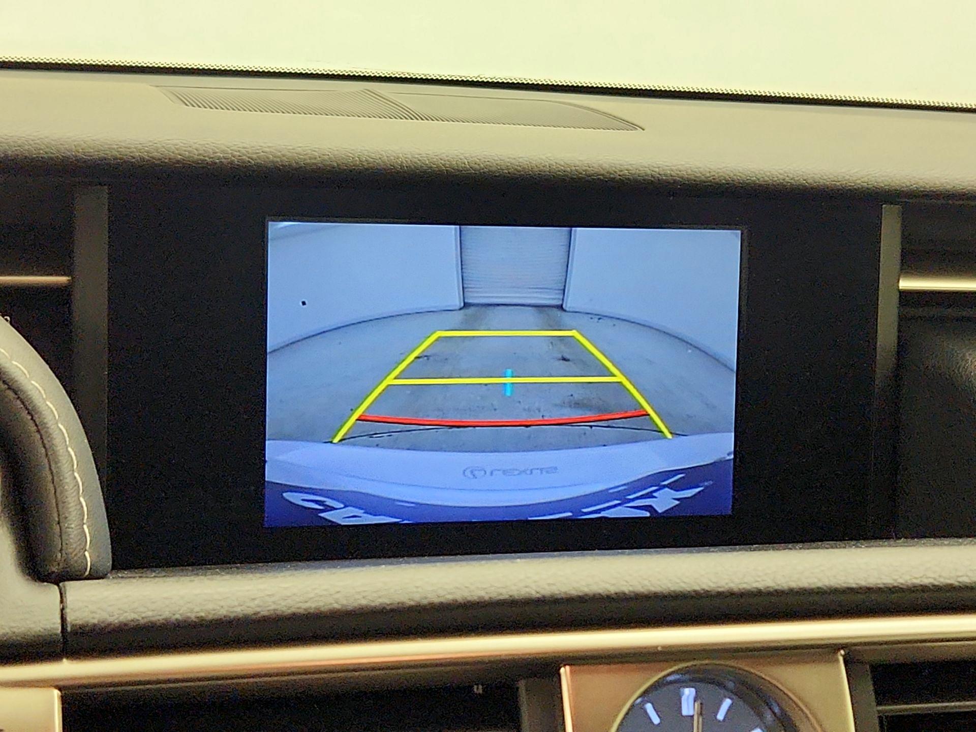 Thumbnail: 2015 Lexus IS - 15