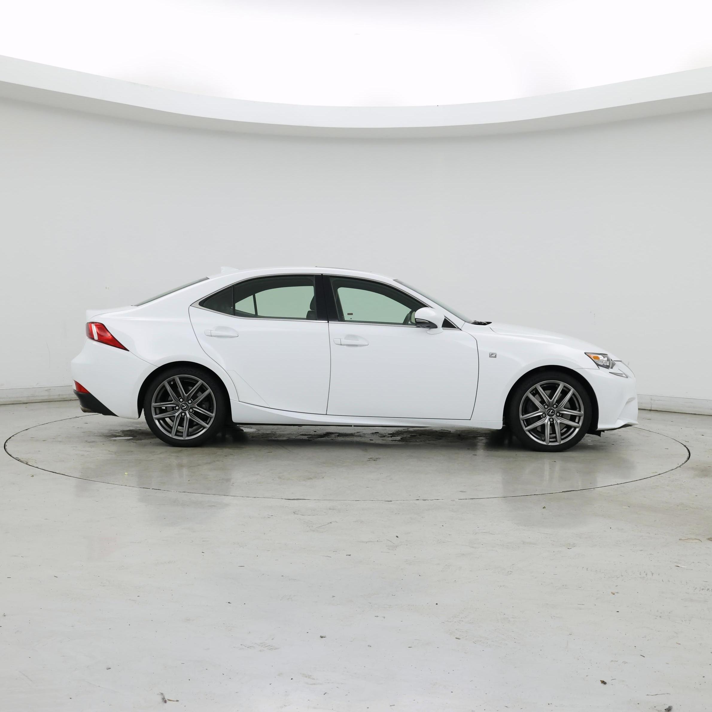 Thumbnail: 2015 Lexus IS - 7