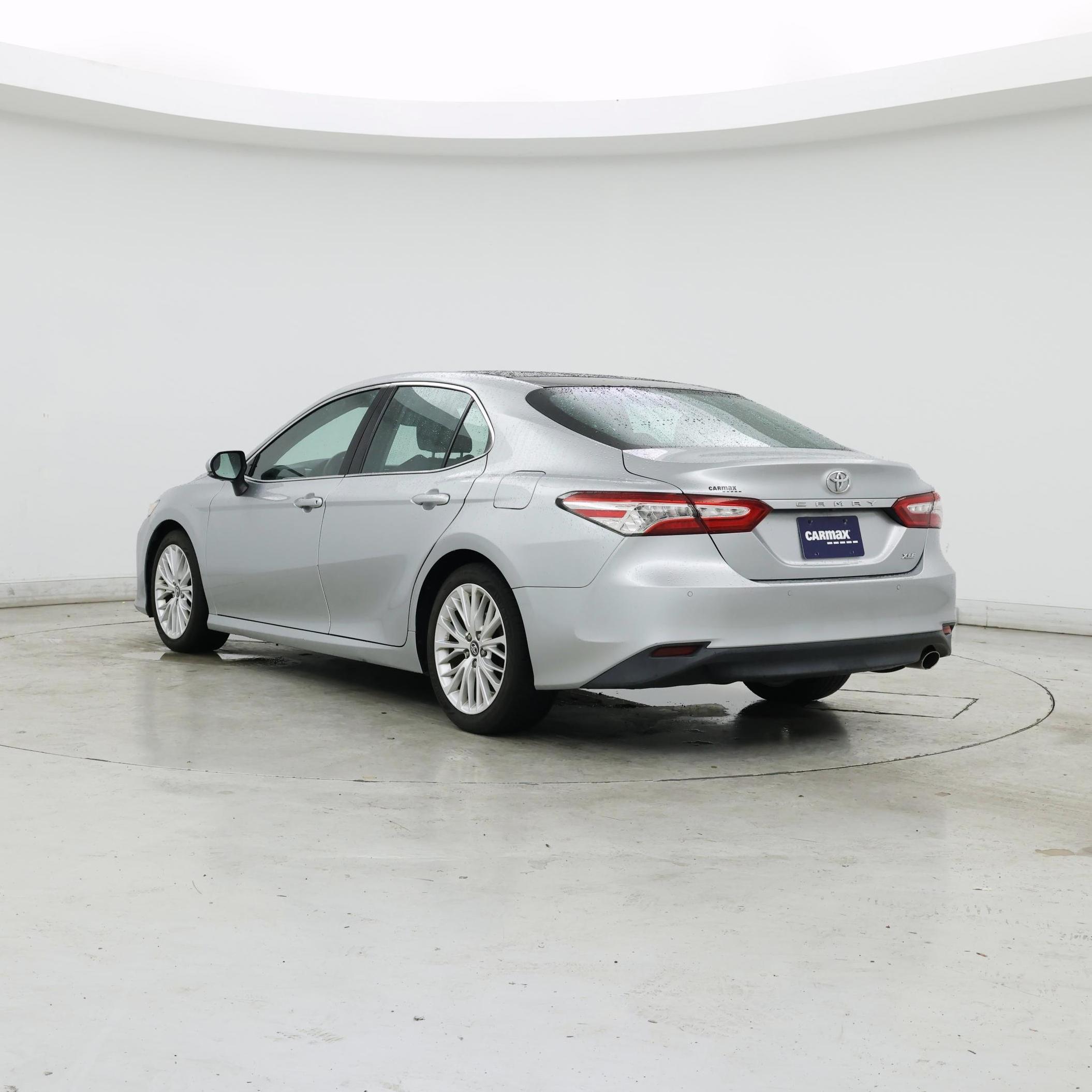 Thumbnail: 2018 Toyota Camry - 2