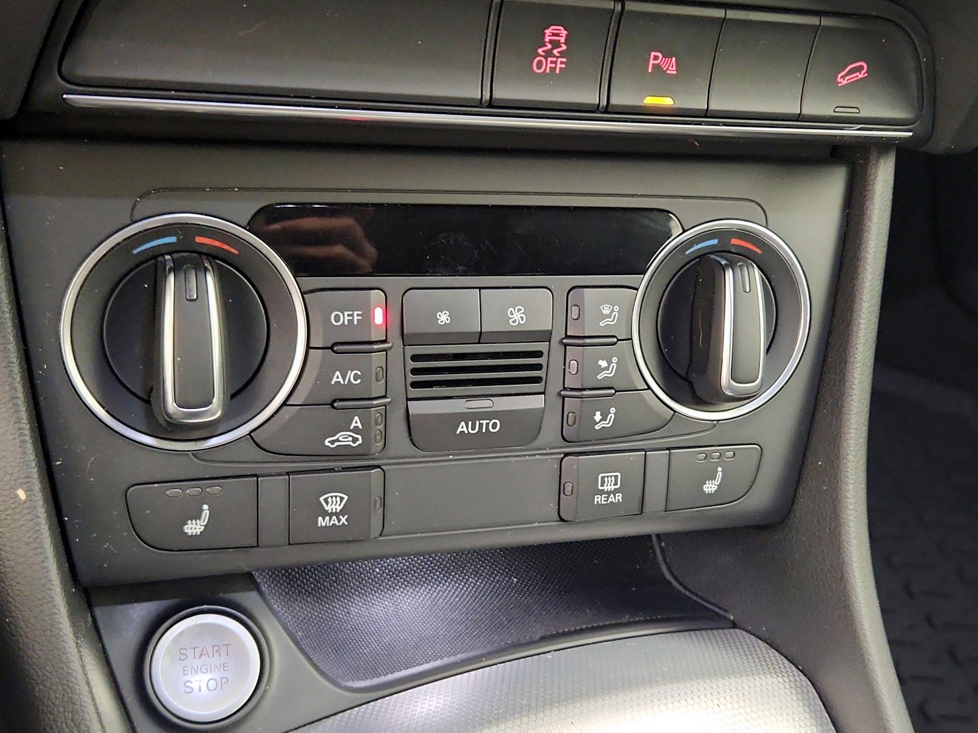 Thumbnail: 2017 Audi Q3 - 17