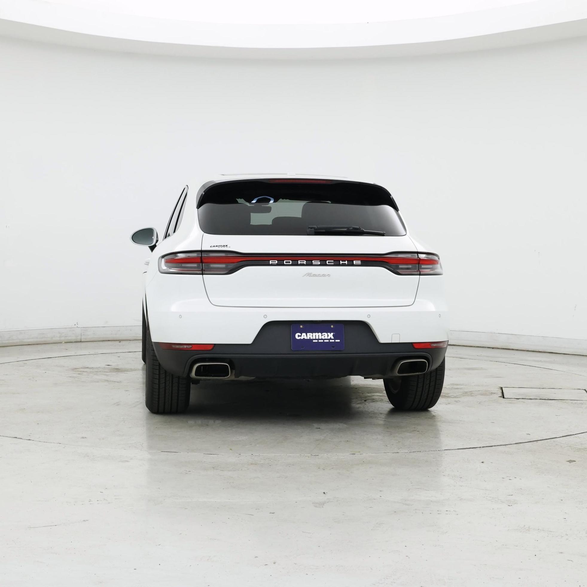 Thumbnail: 2021 Porsche Macan - 6