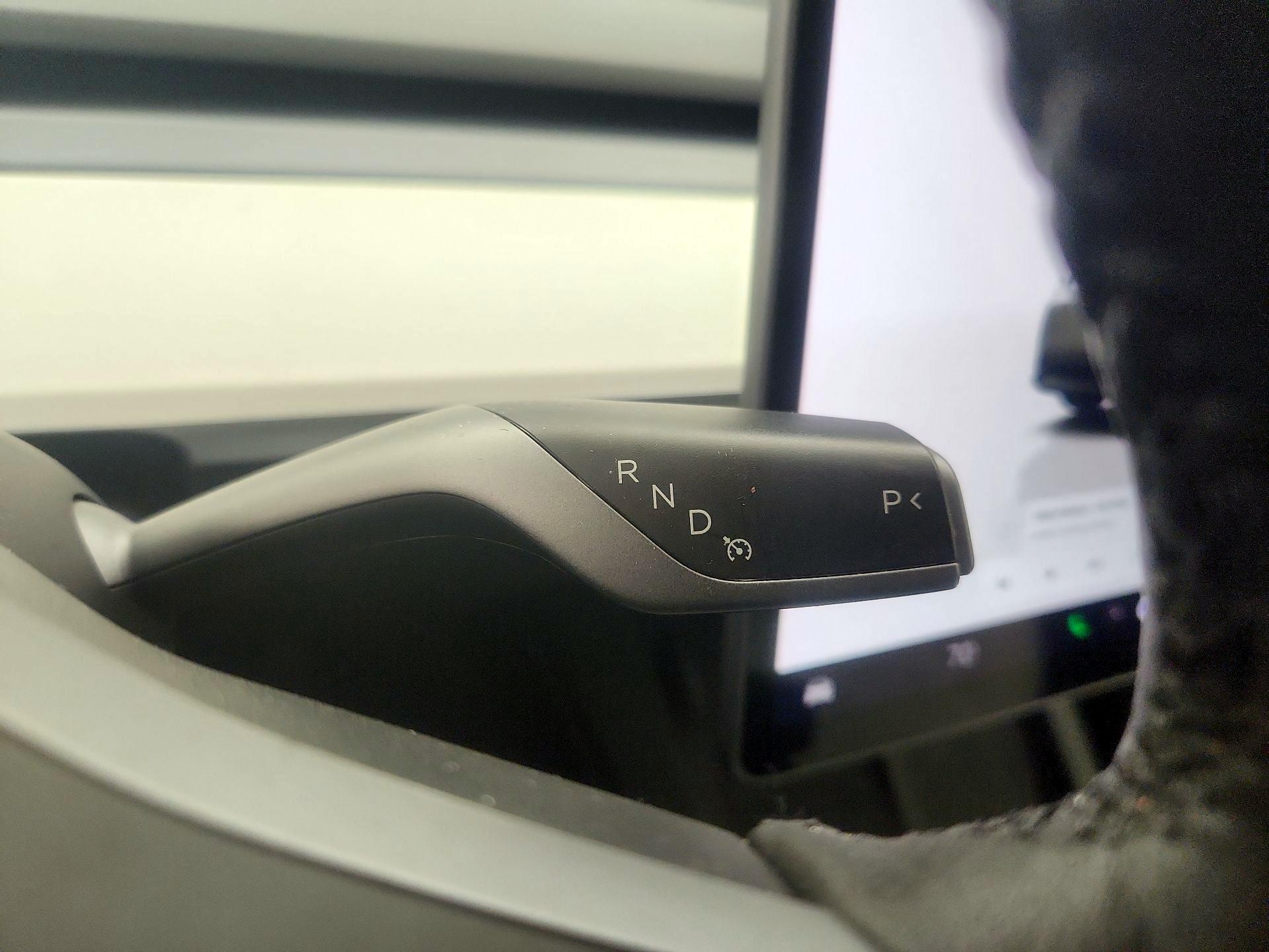 Thumbnail: 2023 Tesla Model Y - 17