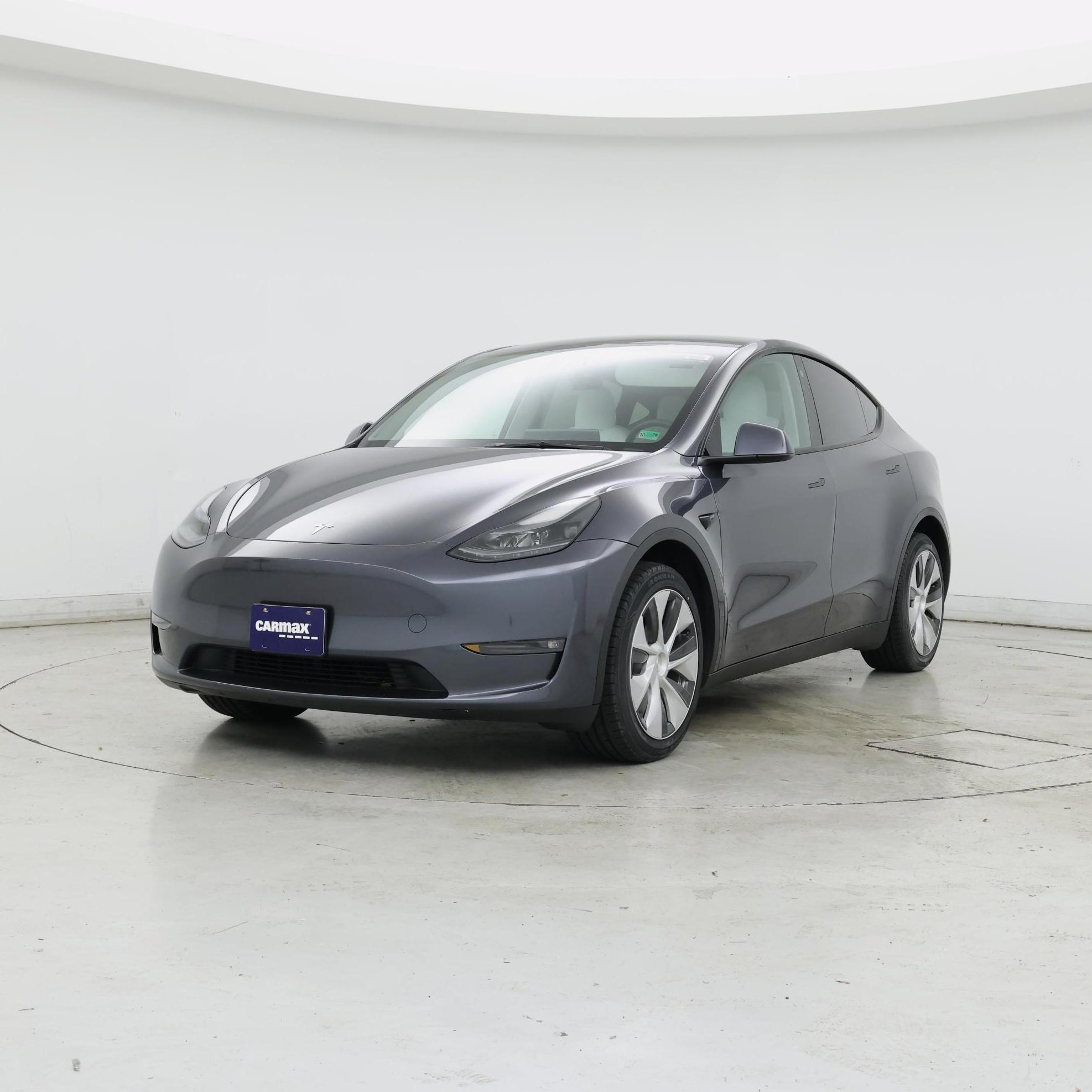 Thumbnail: 2023 Tesla Model Y - 4
