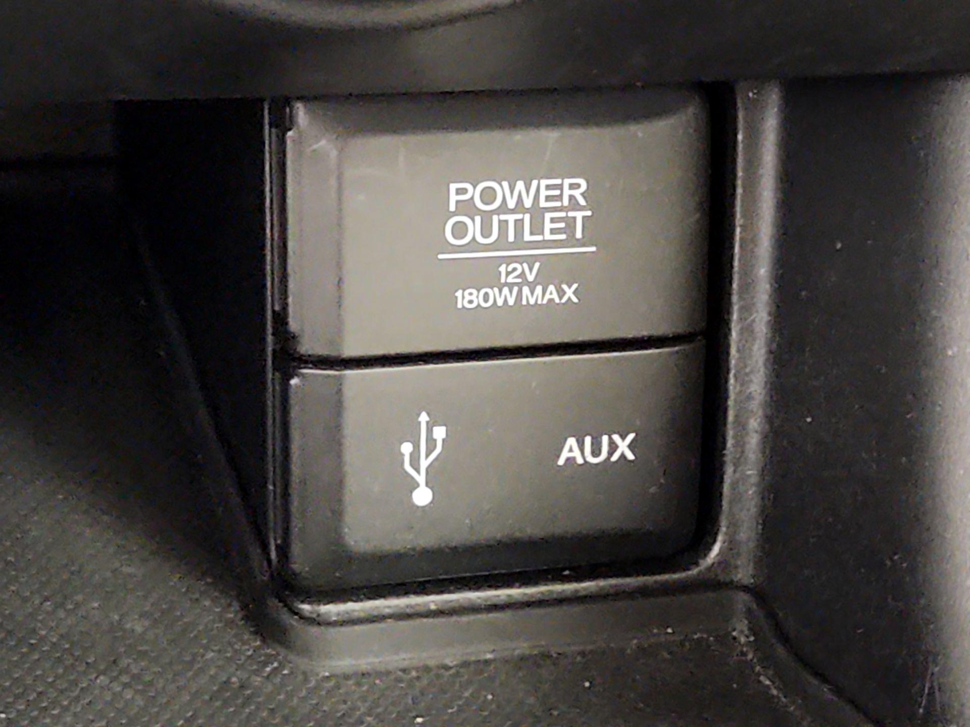 Thumbnail: 2015 Honda Accord - 19