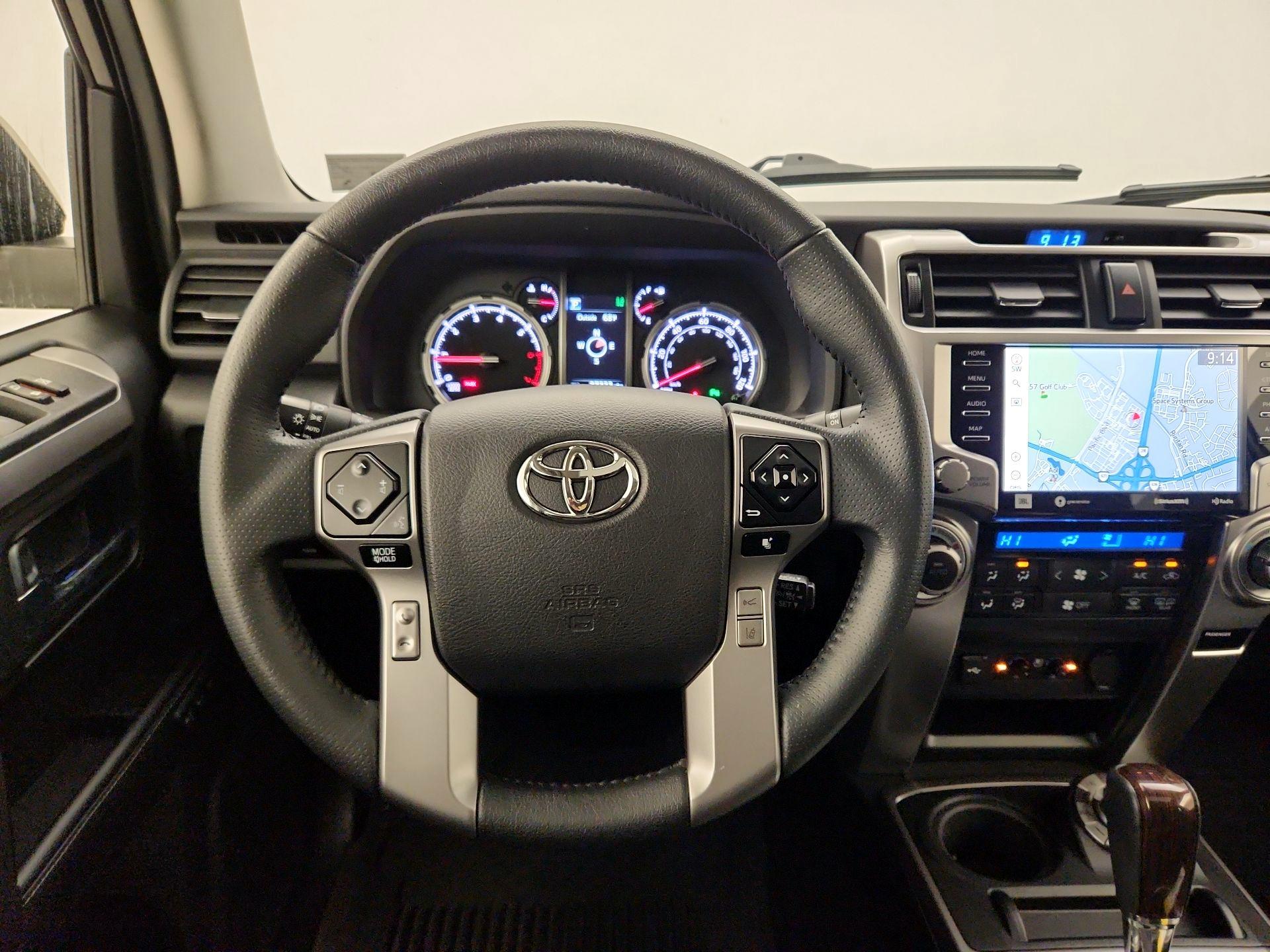 Thumbnail: 2022 Toyota 4Runner - 10