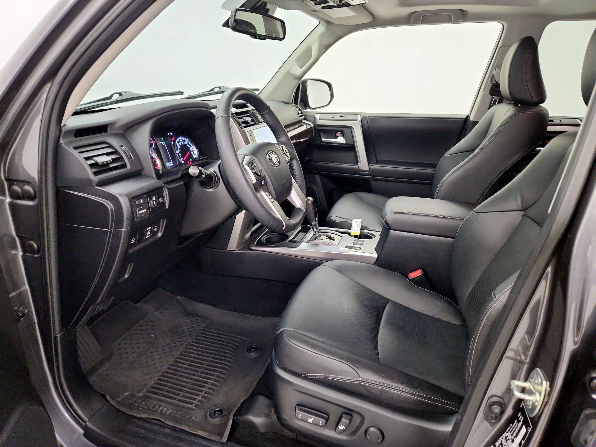 Thumbnail: 2022 Toyota 4Runner - 11