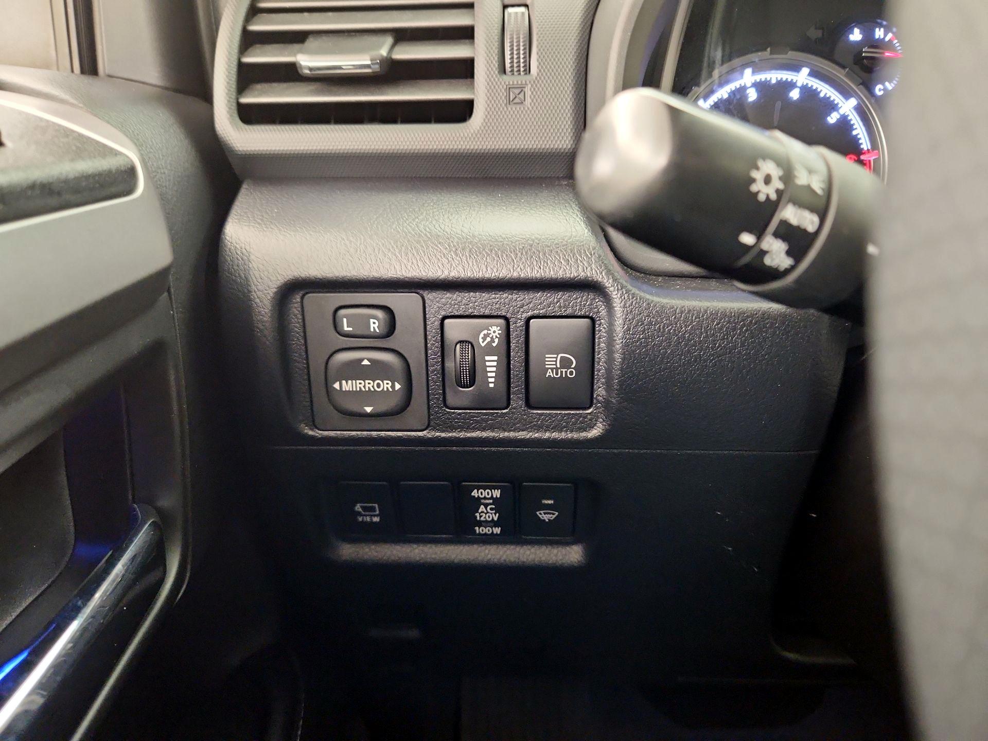 Thumbnail: 2022 Toyota 4Runner - 13