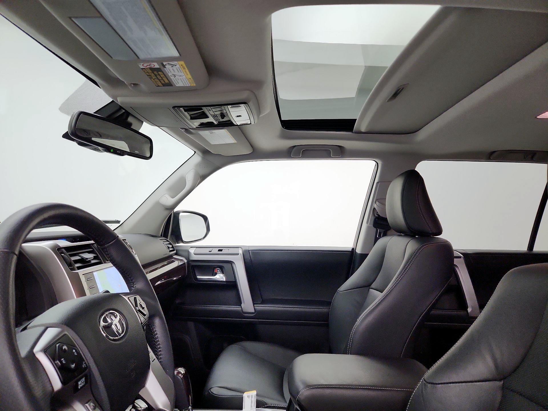 Thumbnail: 2022 Toyota 4Runner - 20