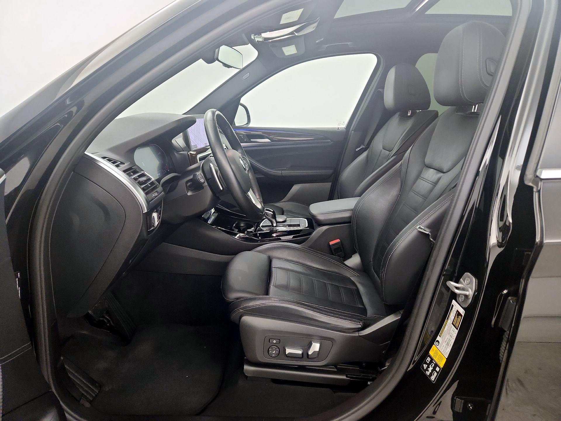 Thumbnail: 2022 BMW X3 - 11