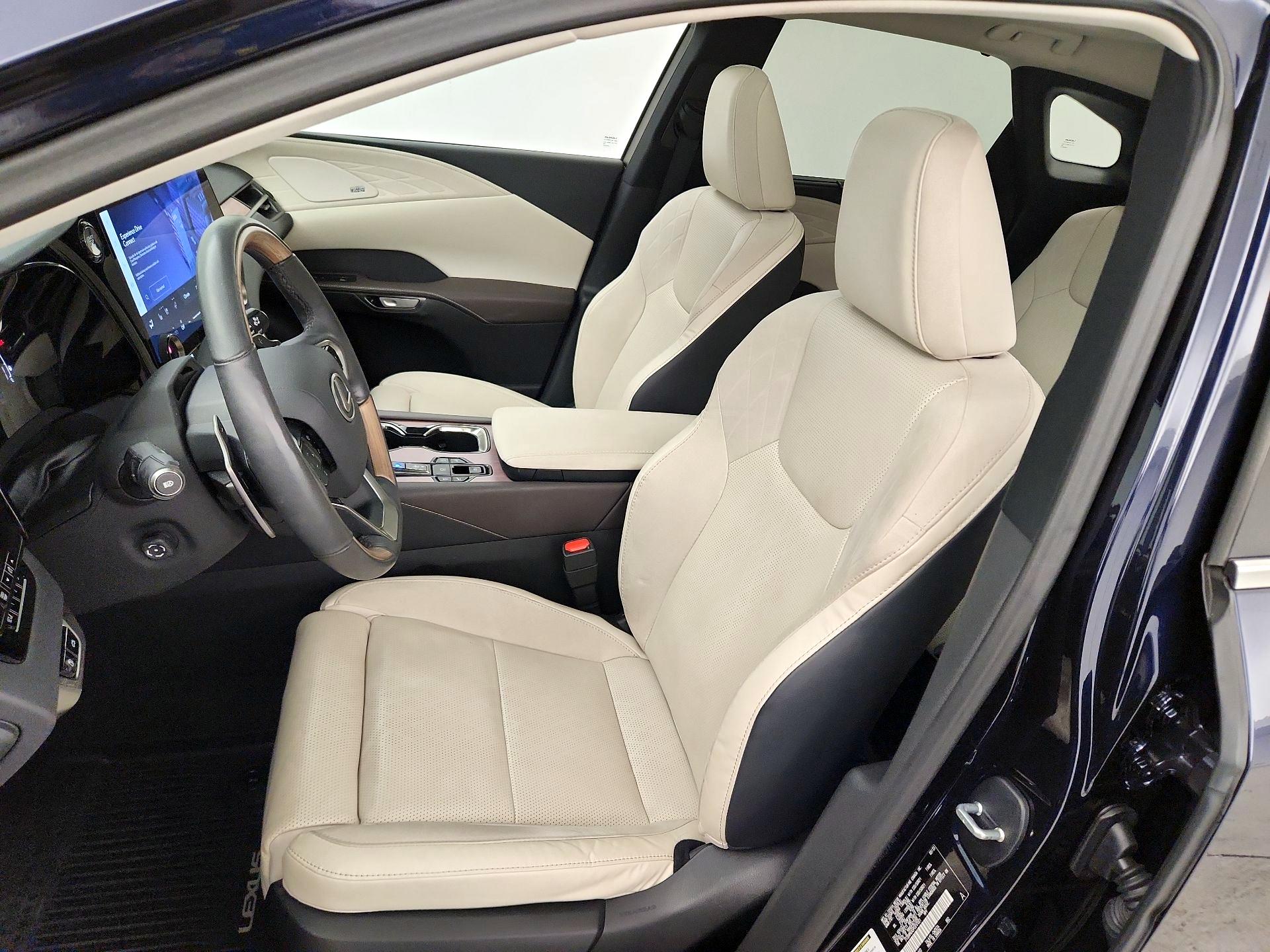 Thumbnail: 2023 Lexus RX - 11