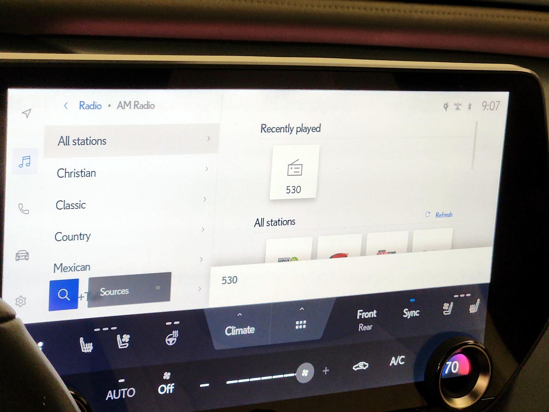 Thumbnail: 2023 Lexus RX - 16