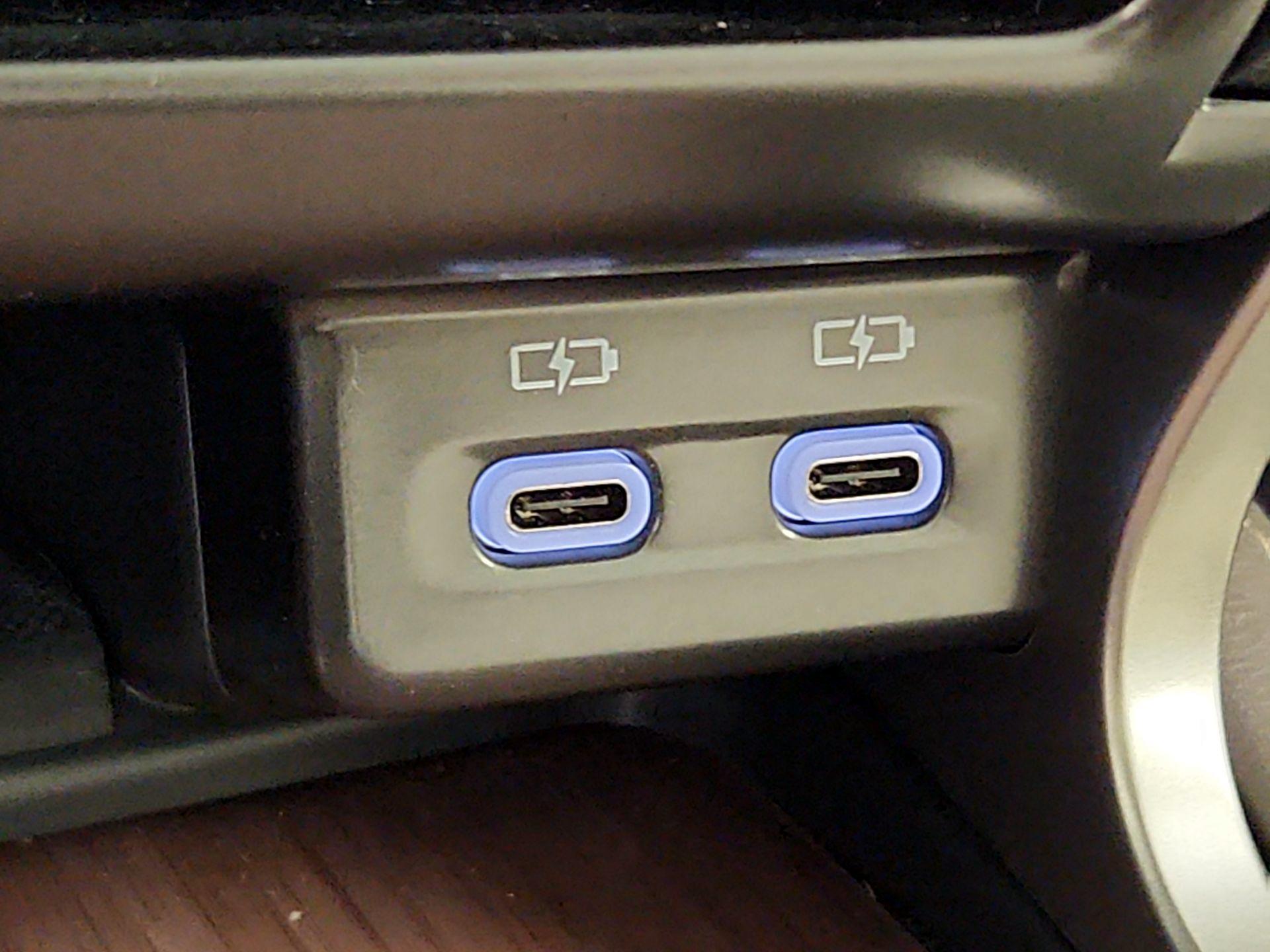 Thumbnail: 2023 Lexus RX - 19