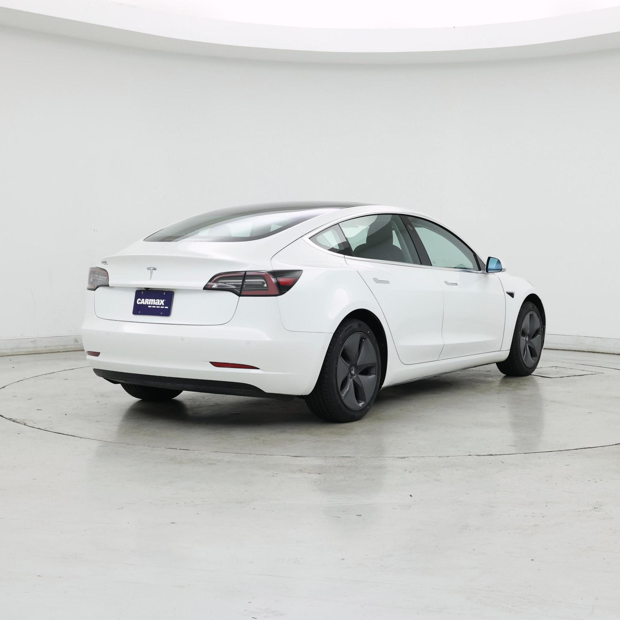 Thumbnail: 2019 Tesla Model 3 - 8