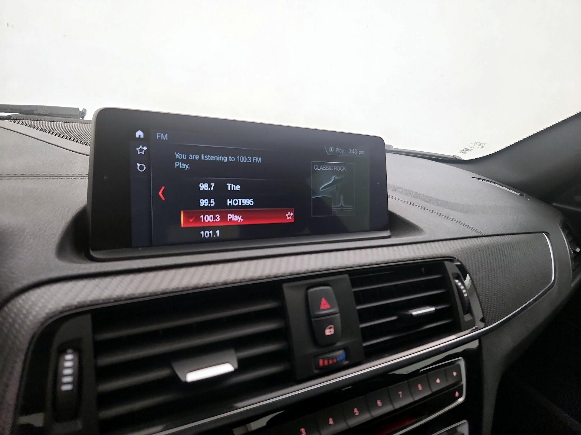 Thumbnail: 2018 BMW M2 - 16