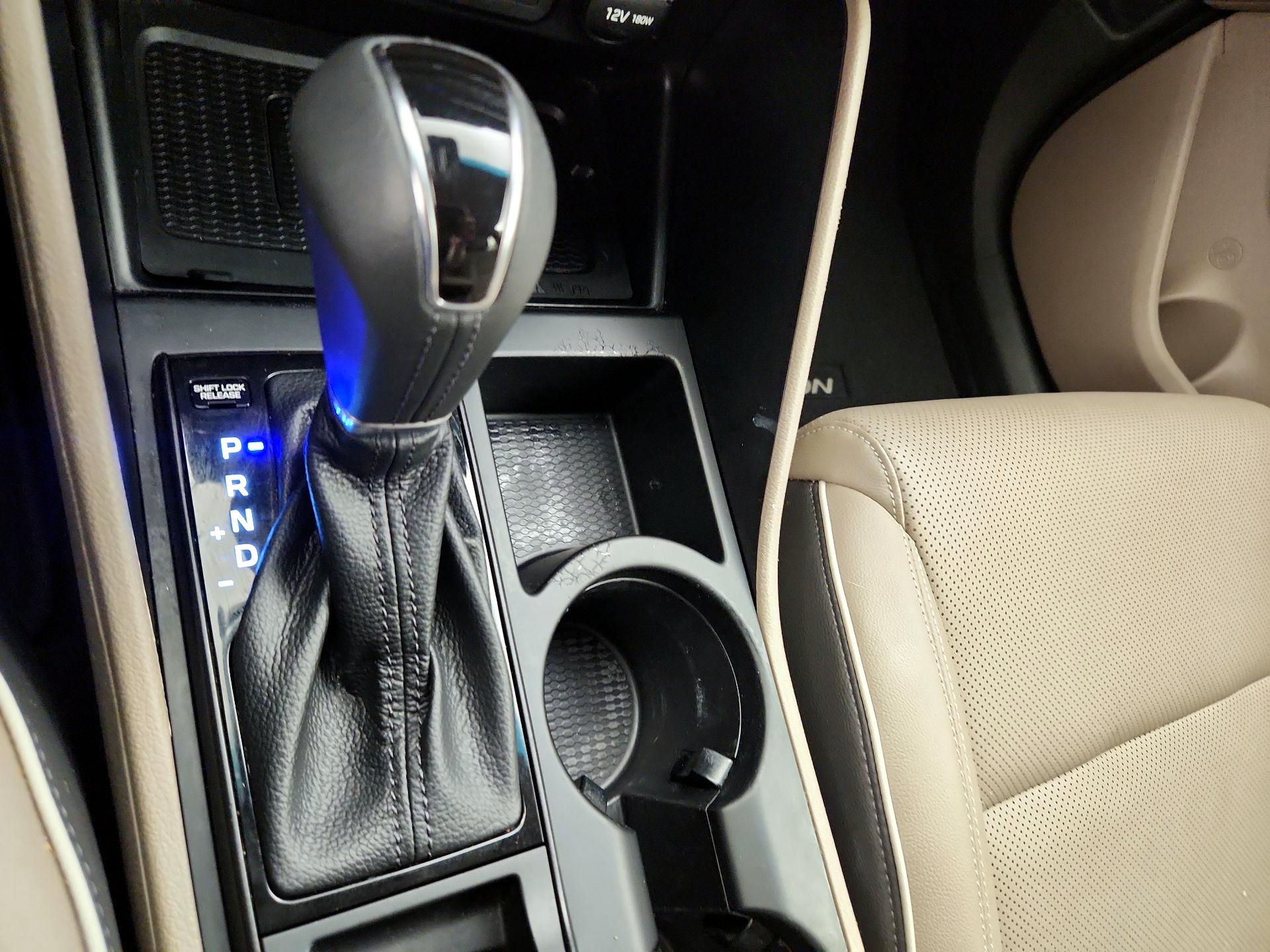 Thumbnail: 2021 Hyundai Tucson - 17