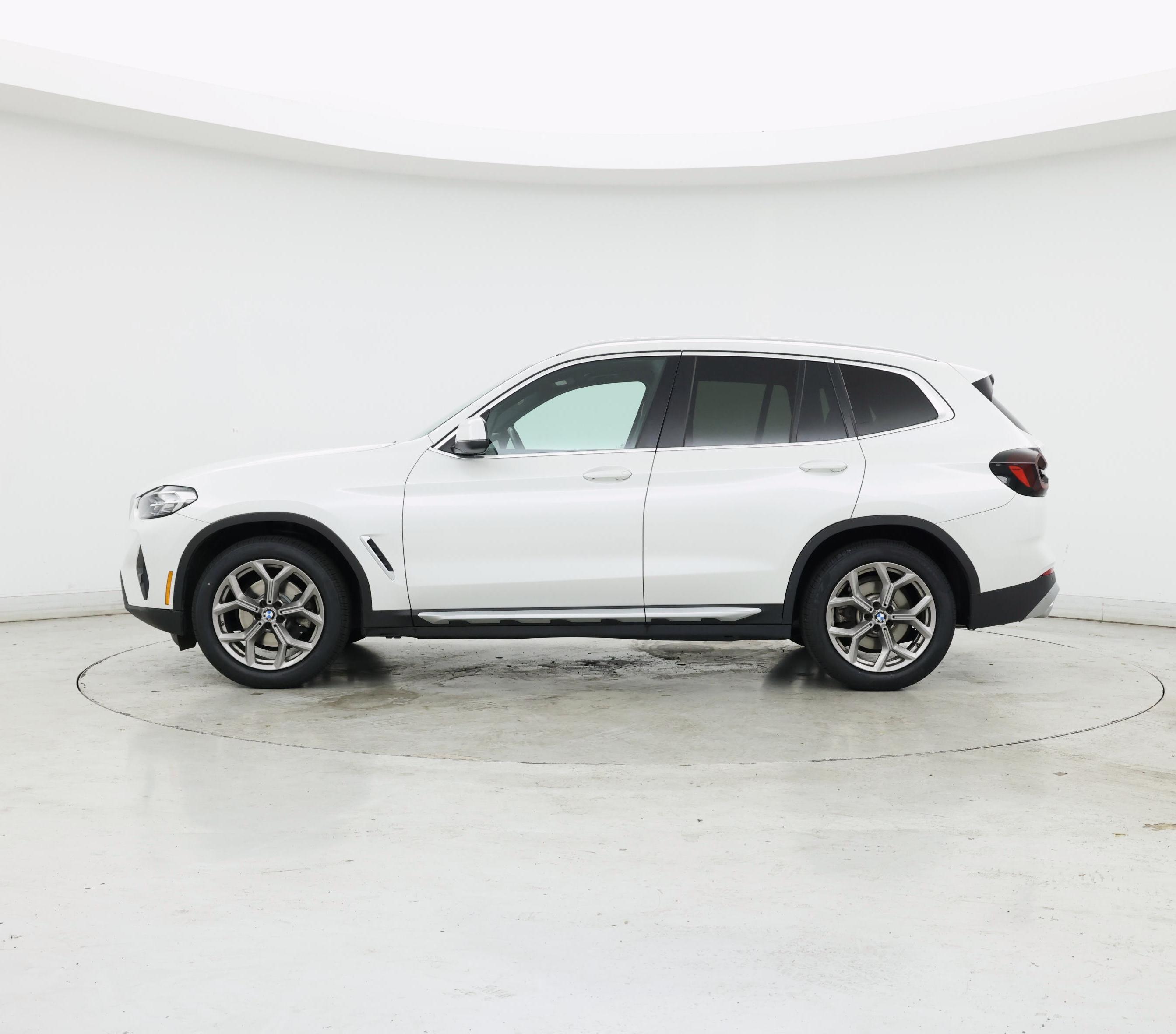 Thumbnail: 2022 BMW X3 - 3