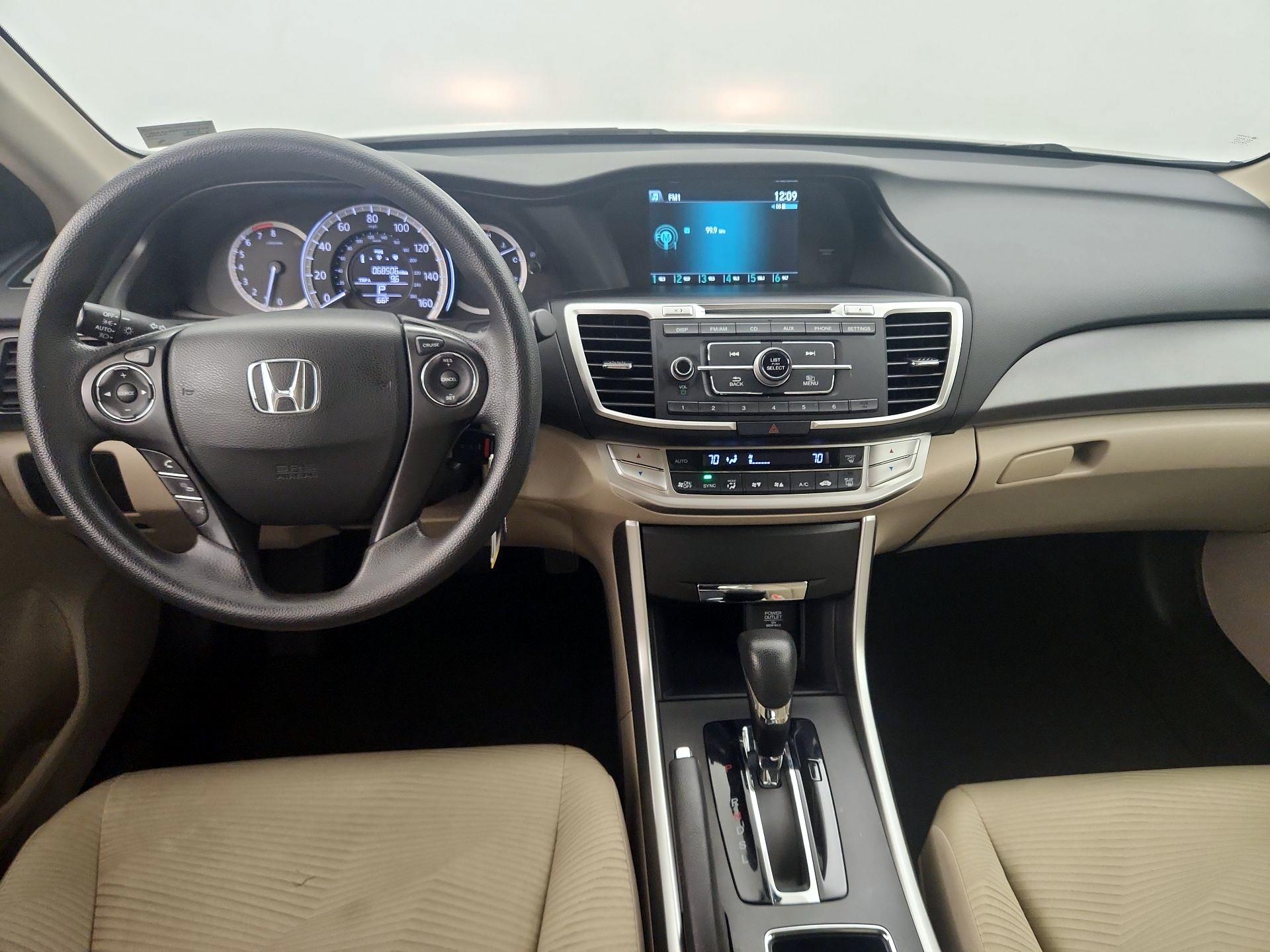 Thumbnail: 2015 Honda Accord - 9