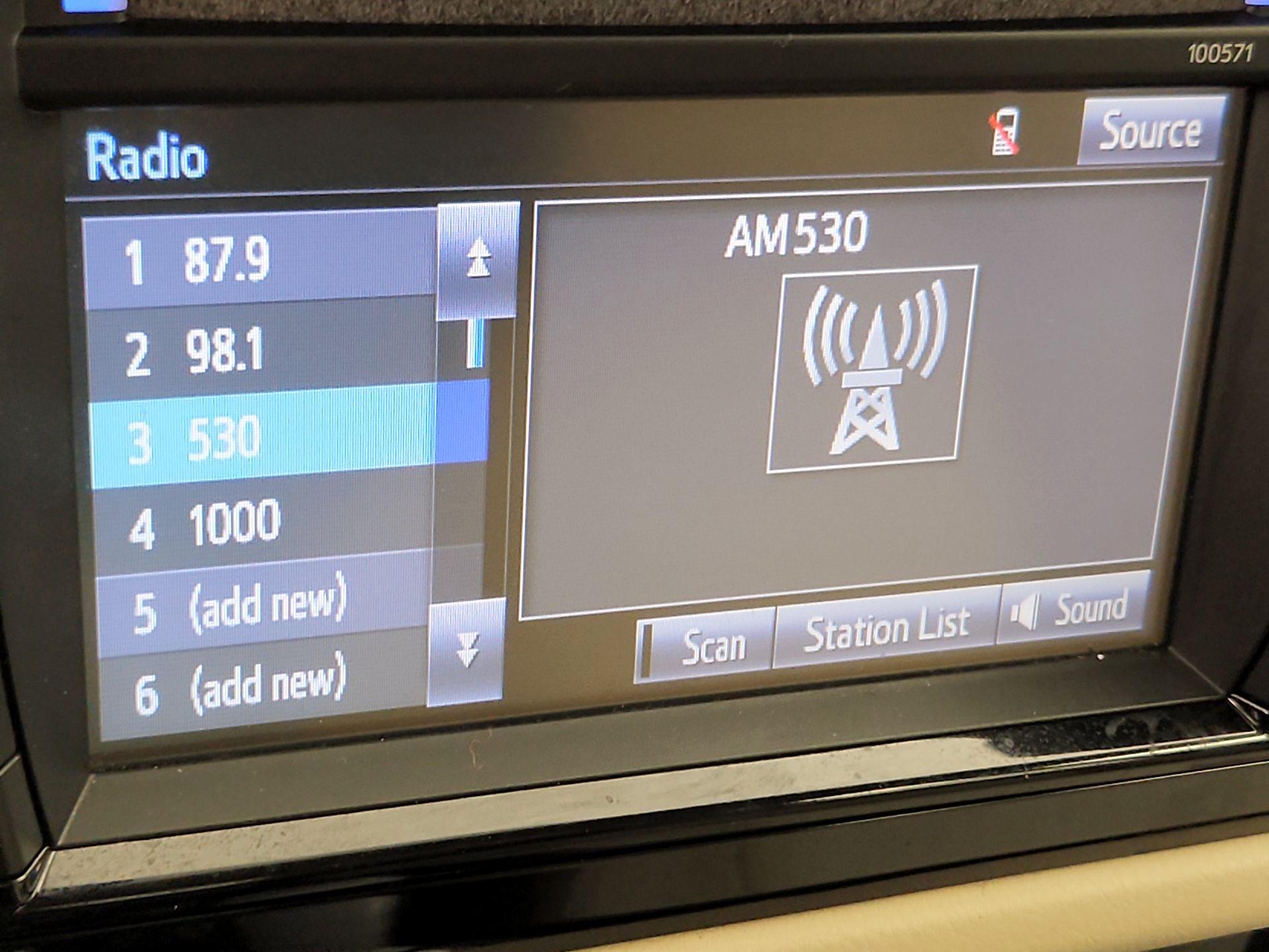 Thumbnail: 2016 Toyota Corolla - 15