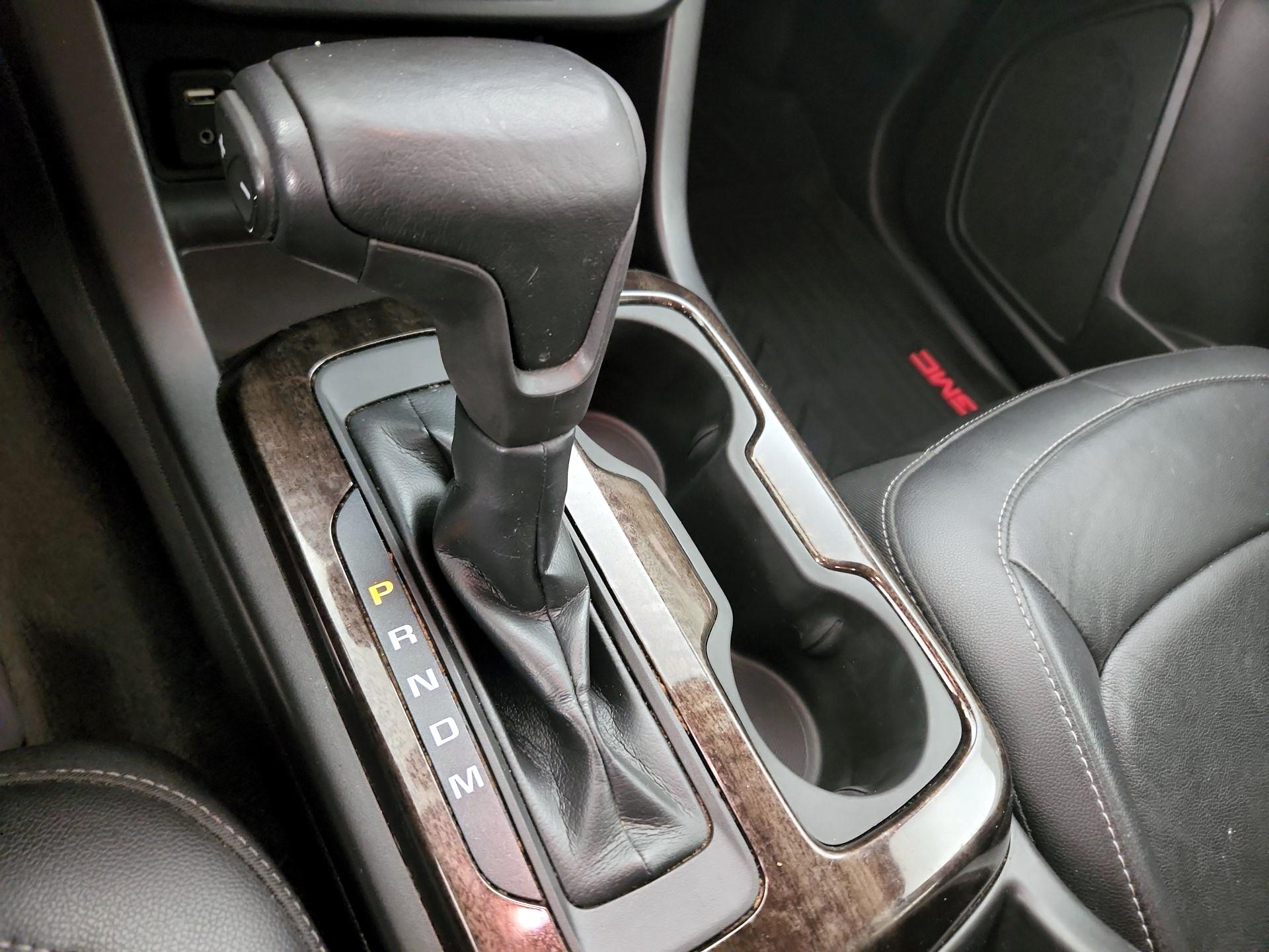 Thumbnail: 2016 GMC Canyon - 17